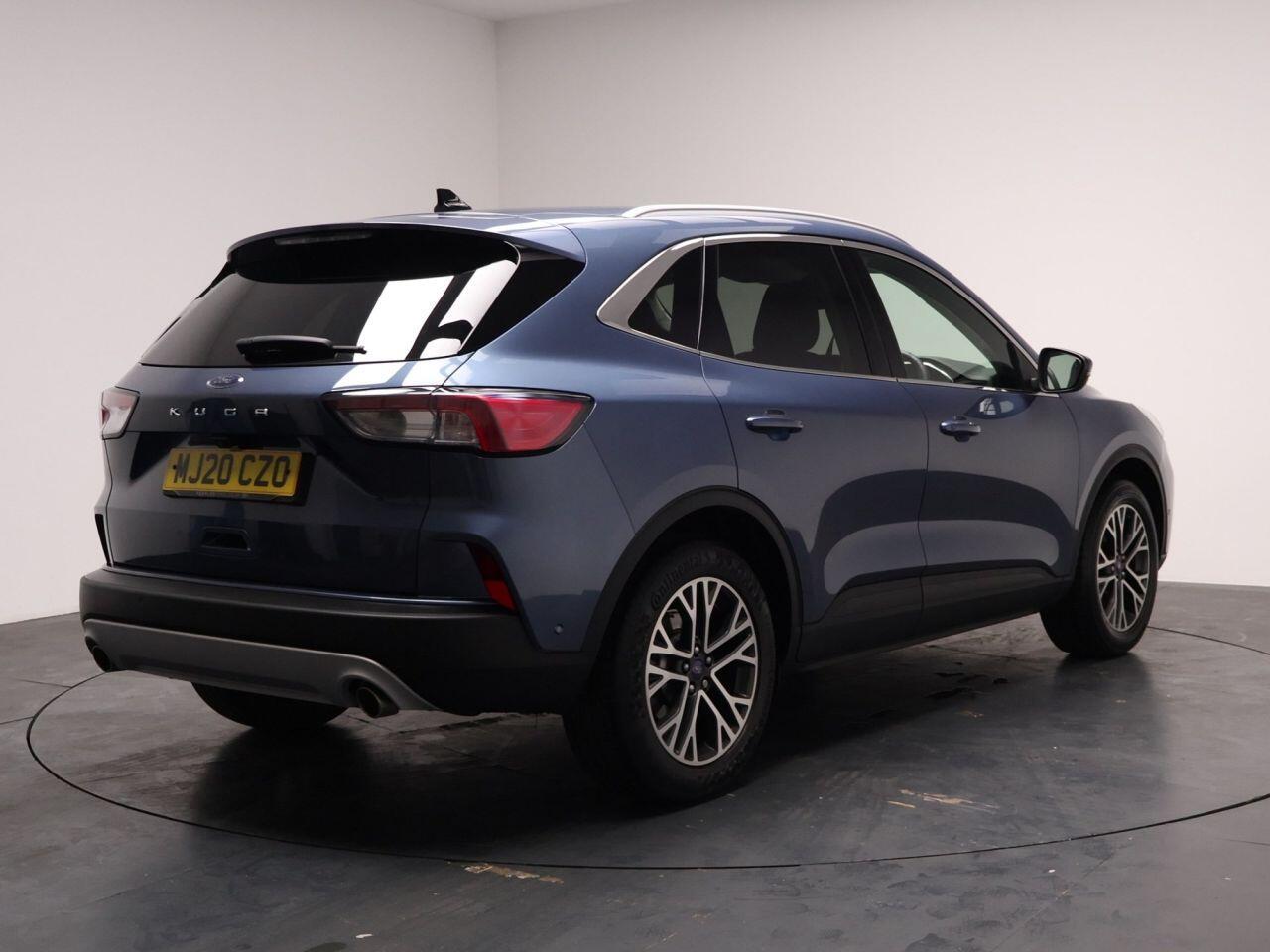 Ford Kuga - Image 19