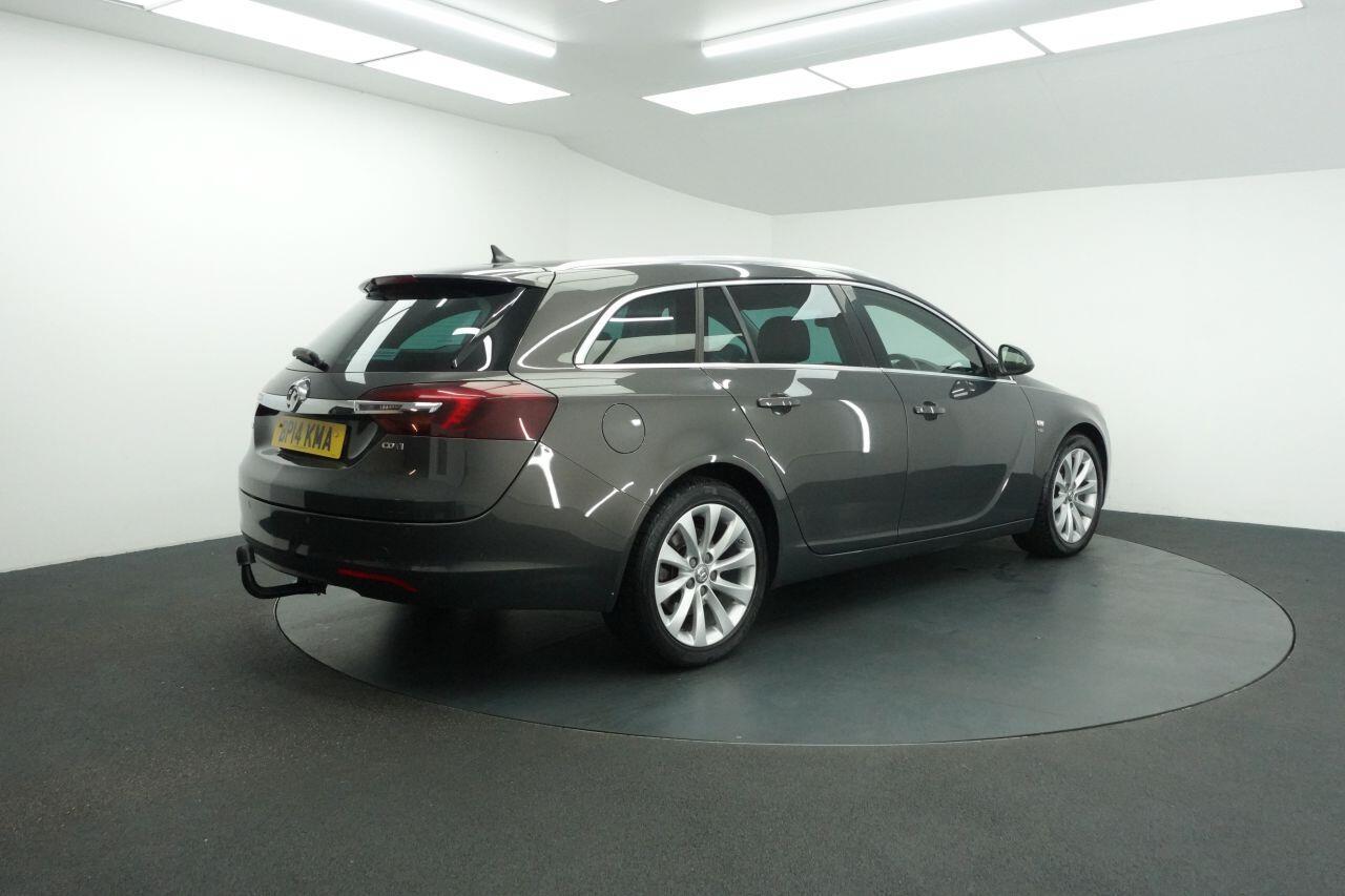 Vauxhall Insignia - Image 3