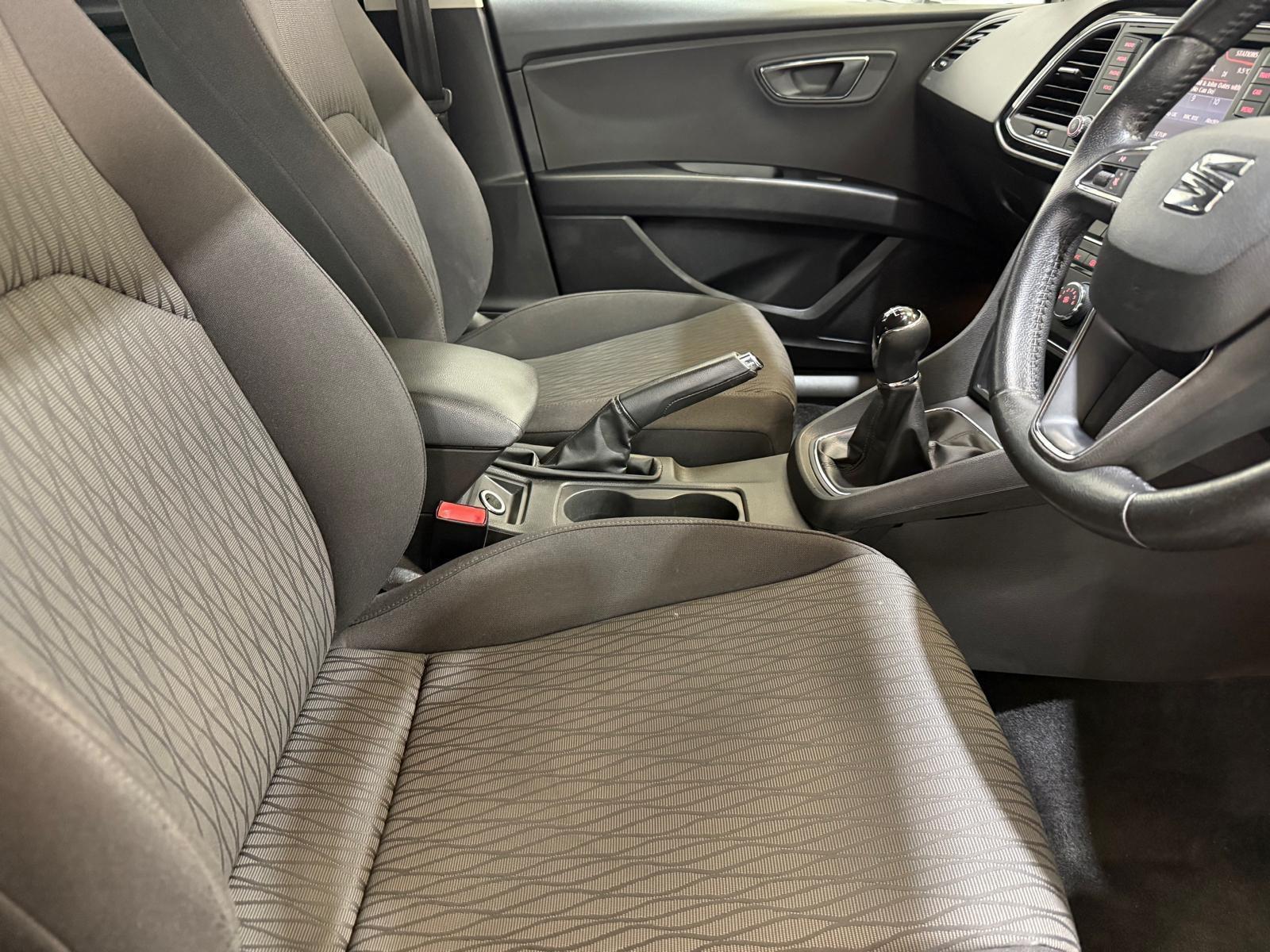 SEAT Leon - Image 27