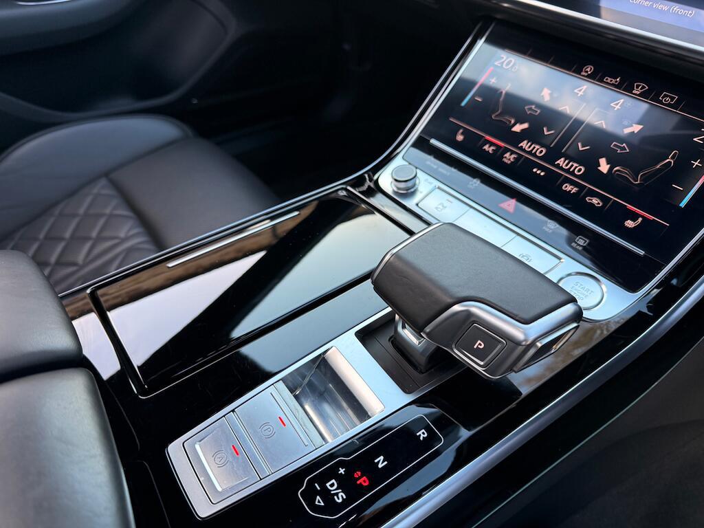 Audi A8 - Image 60