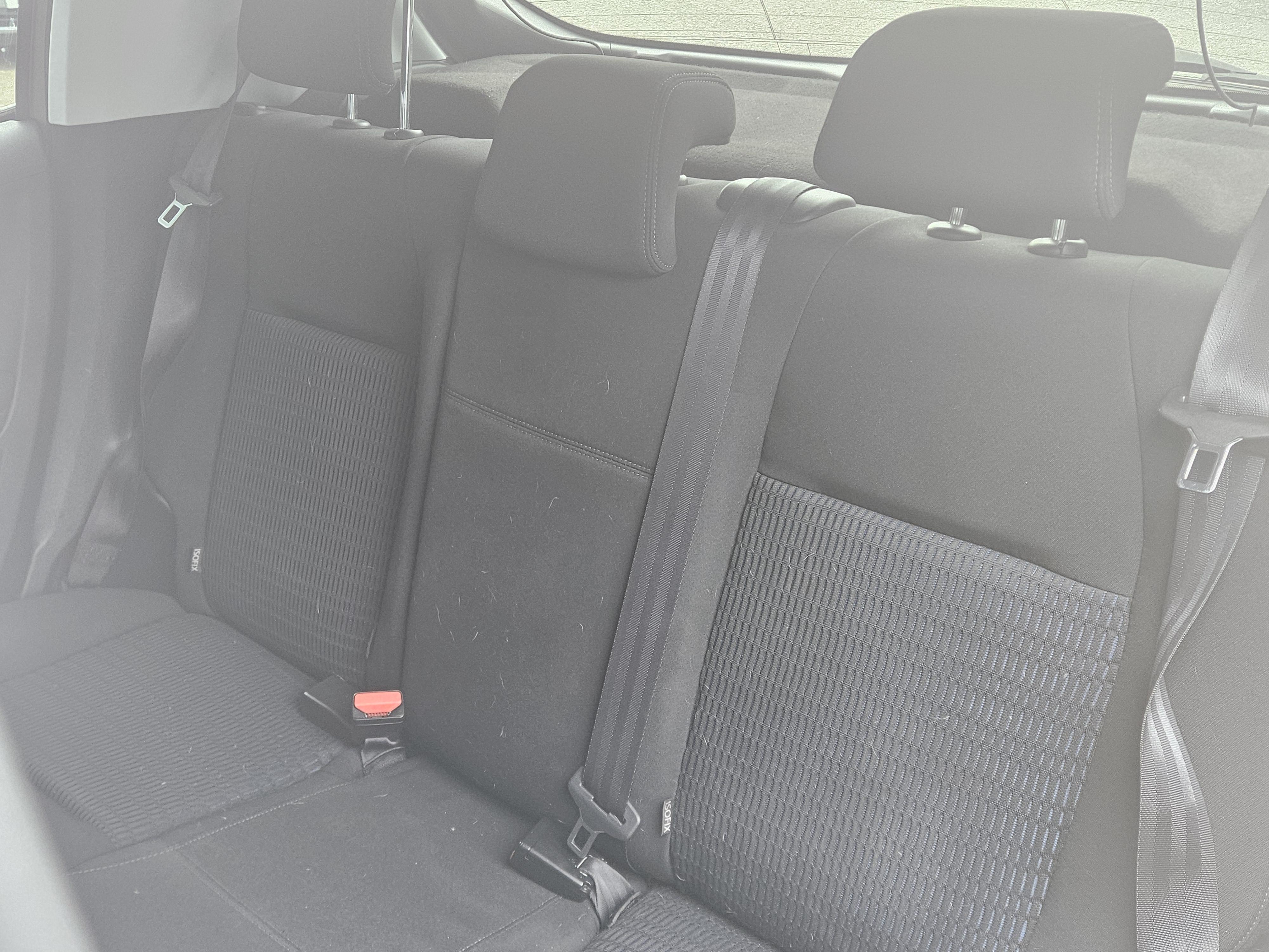 Peugeot 208 - Image 18