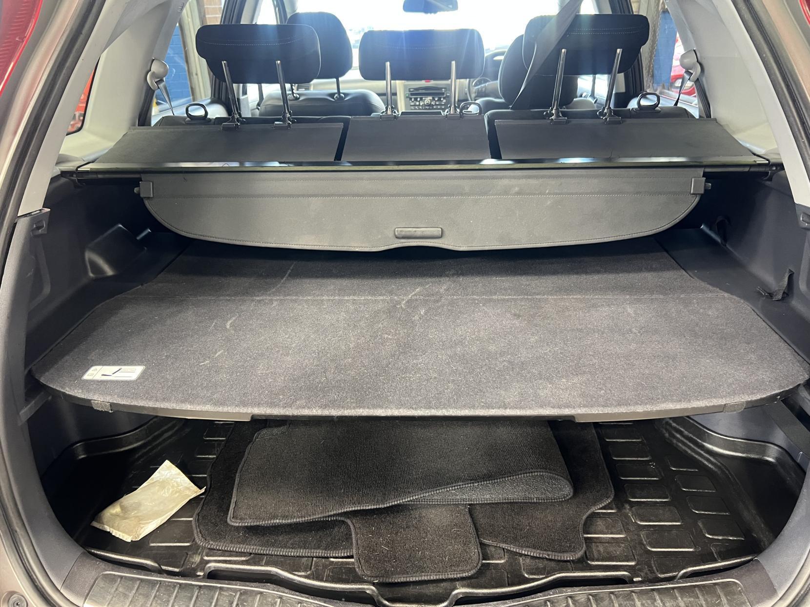 Honda CR-V - Image 15