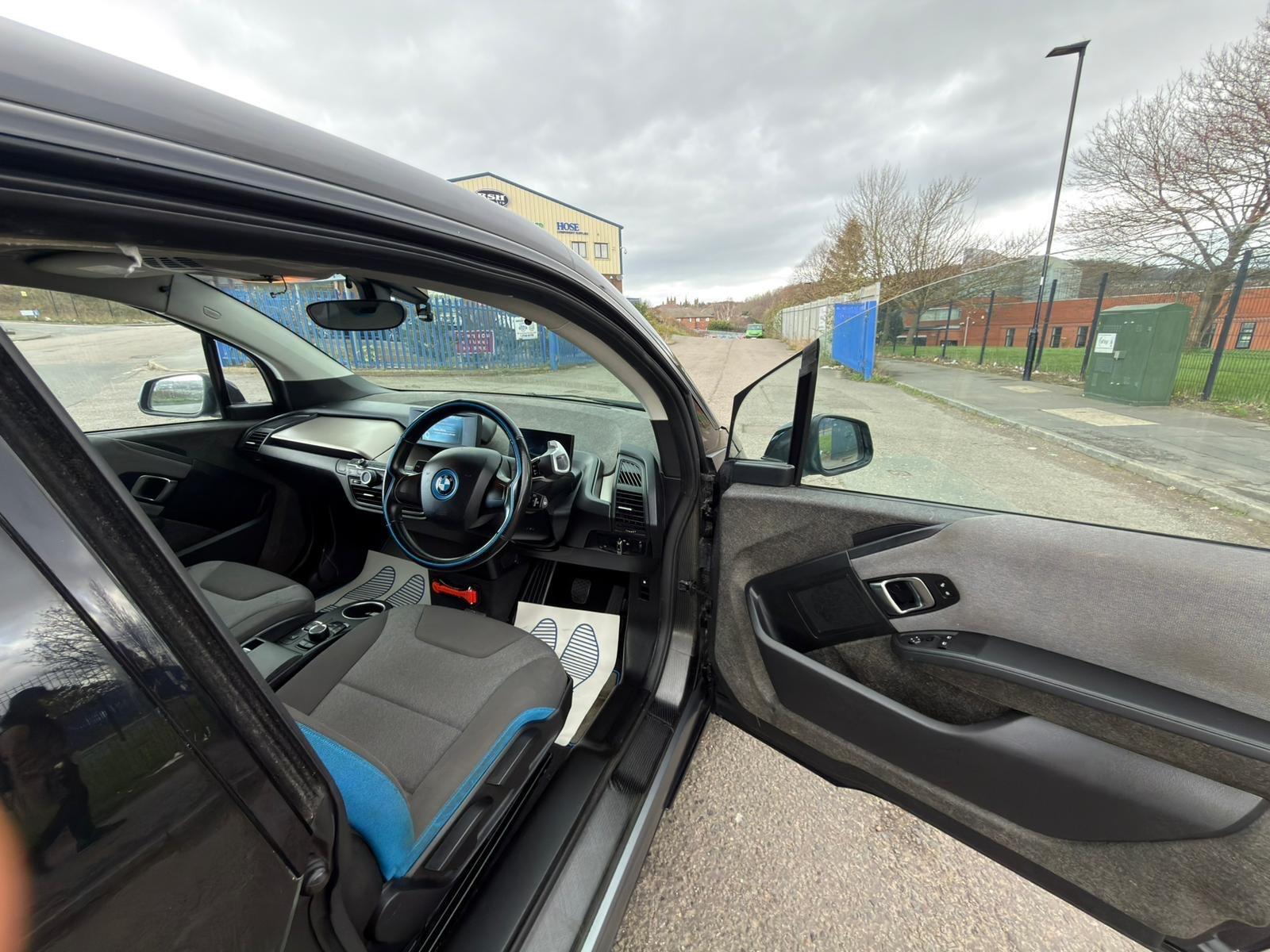 BMW i3 - Image 25
