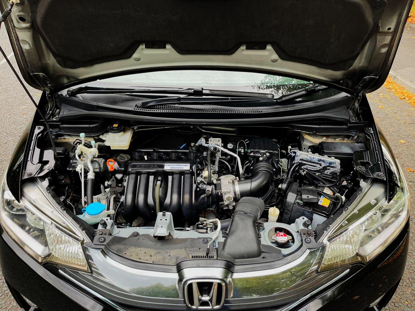 Honda FIT - Image 51