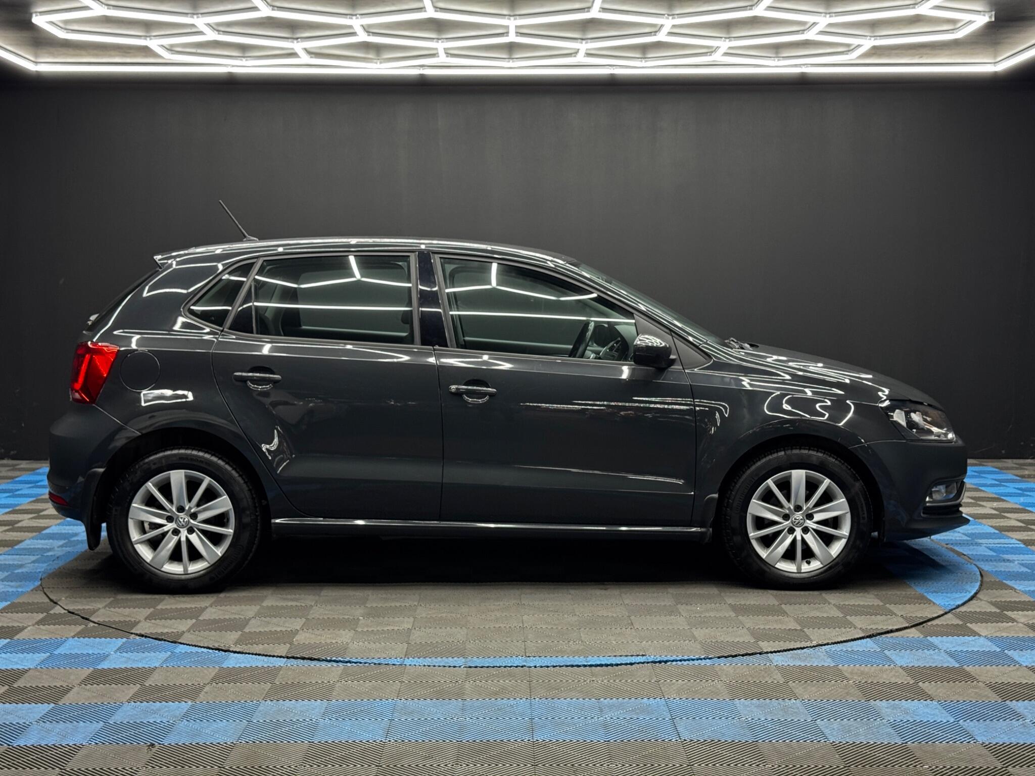 Volkswagen Polo - Image 4