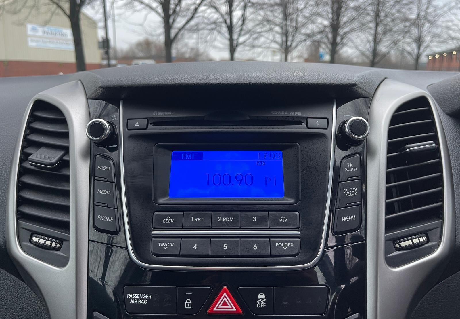 Hyundai i30 - Image 36