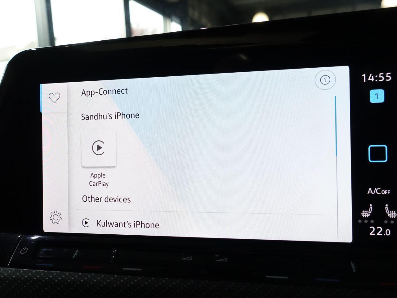 Volkswagen Golf - Image 17