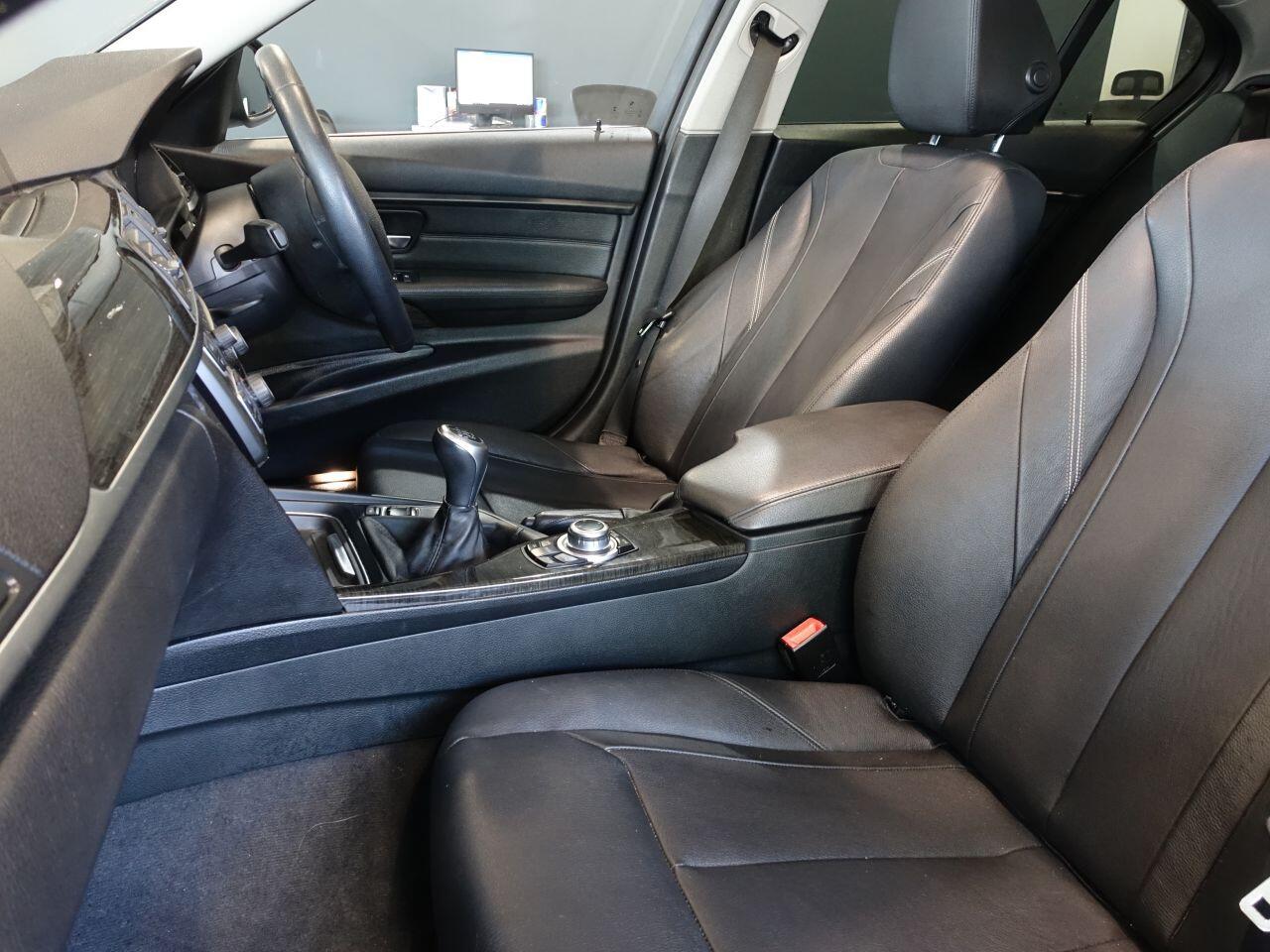 BMW 3 Series - Image 14