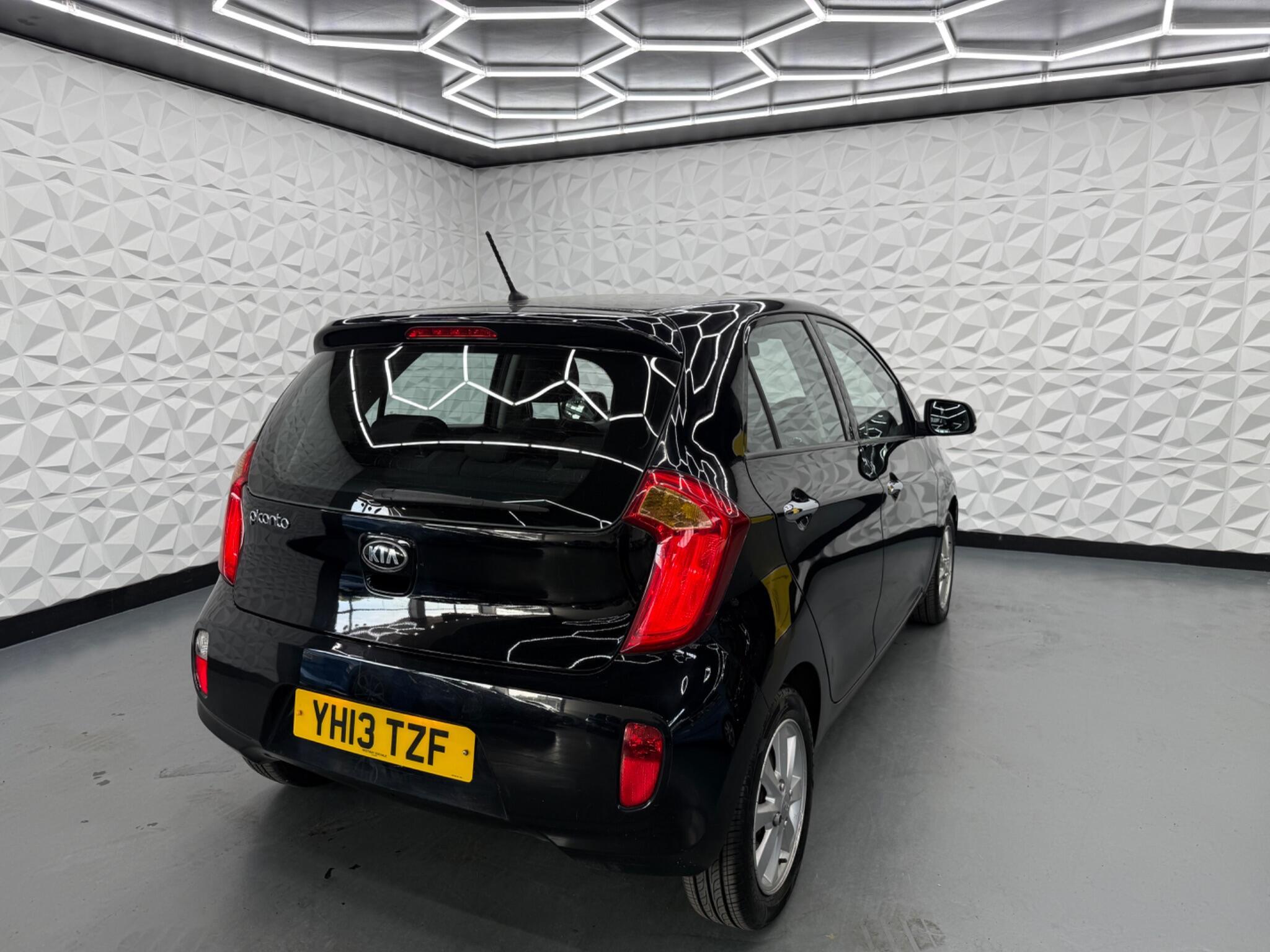 Kia Picanto - Image 10