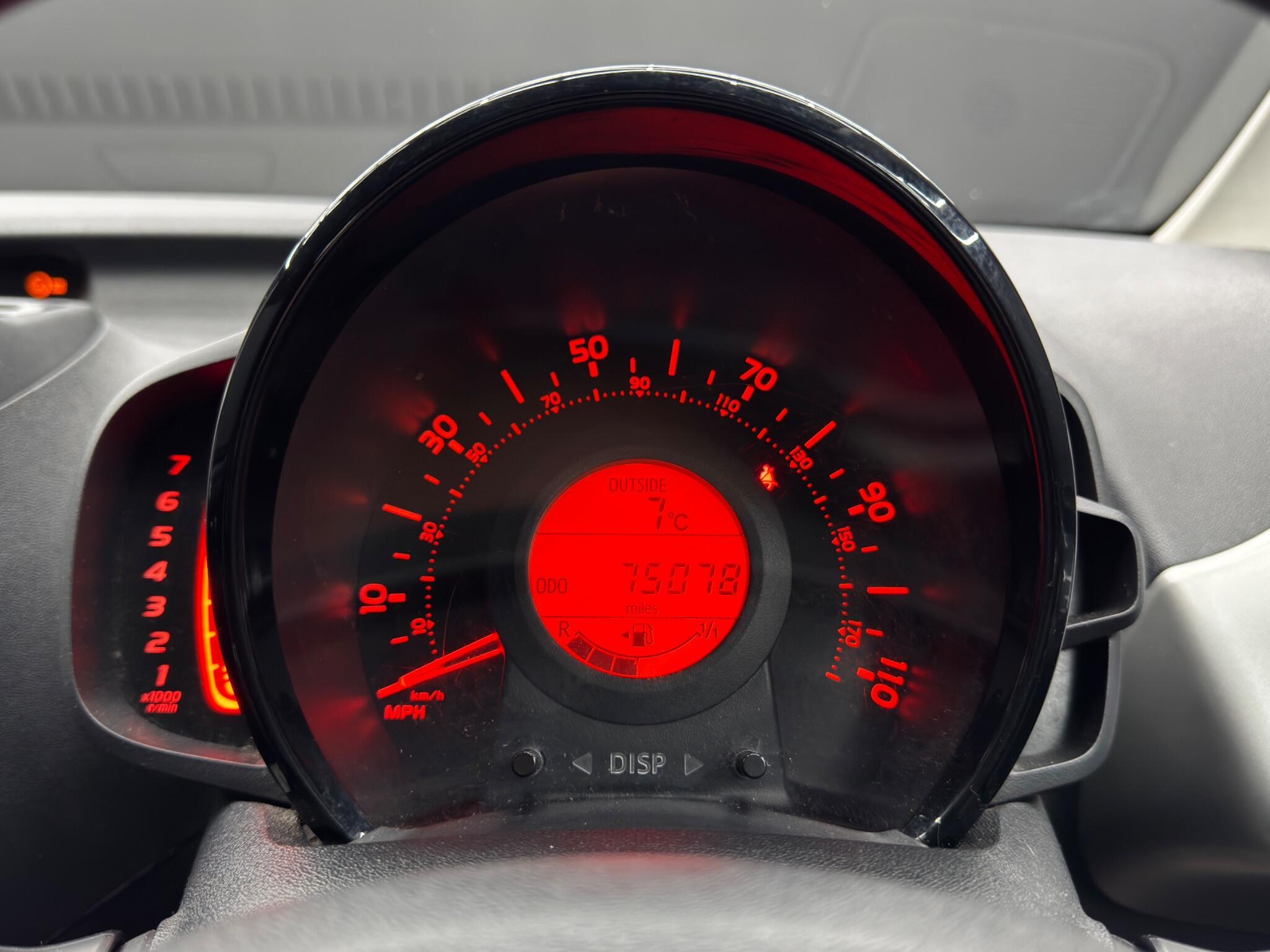 Toyota Aygo - Image 22