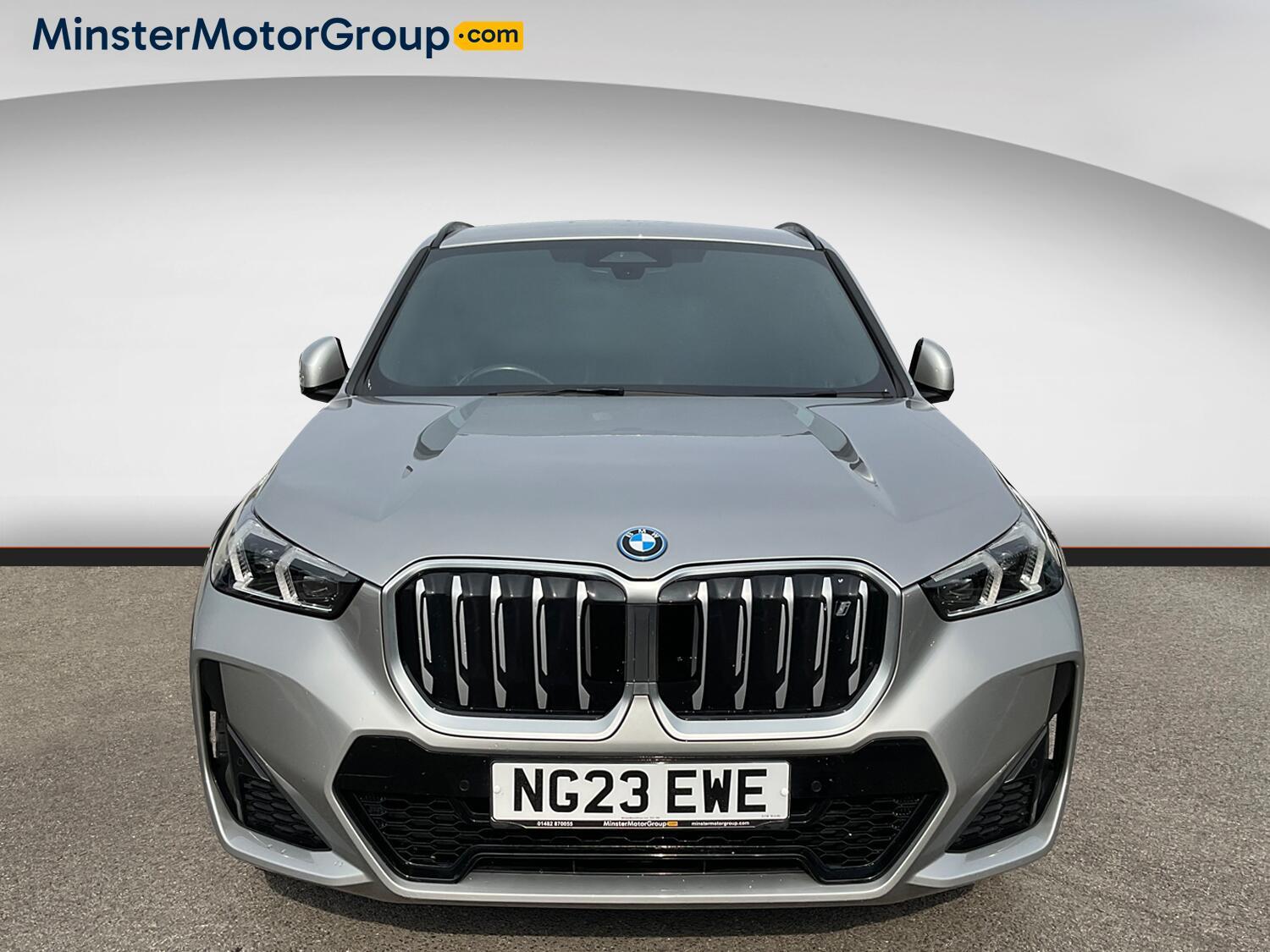 BMW iX1 - Image 5