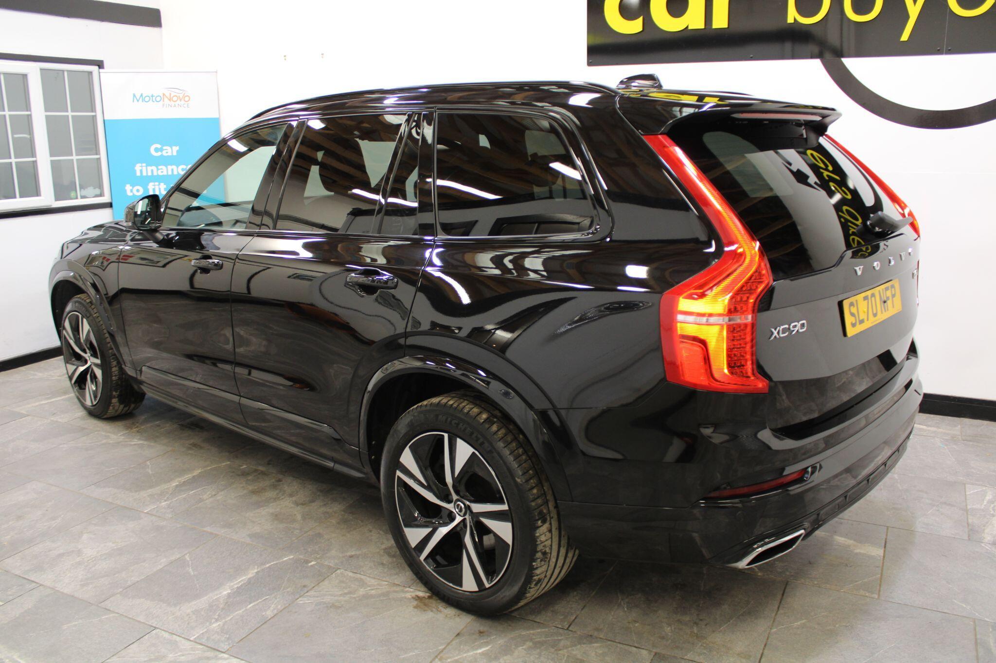 Volvo XC90 - Image 20