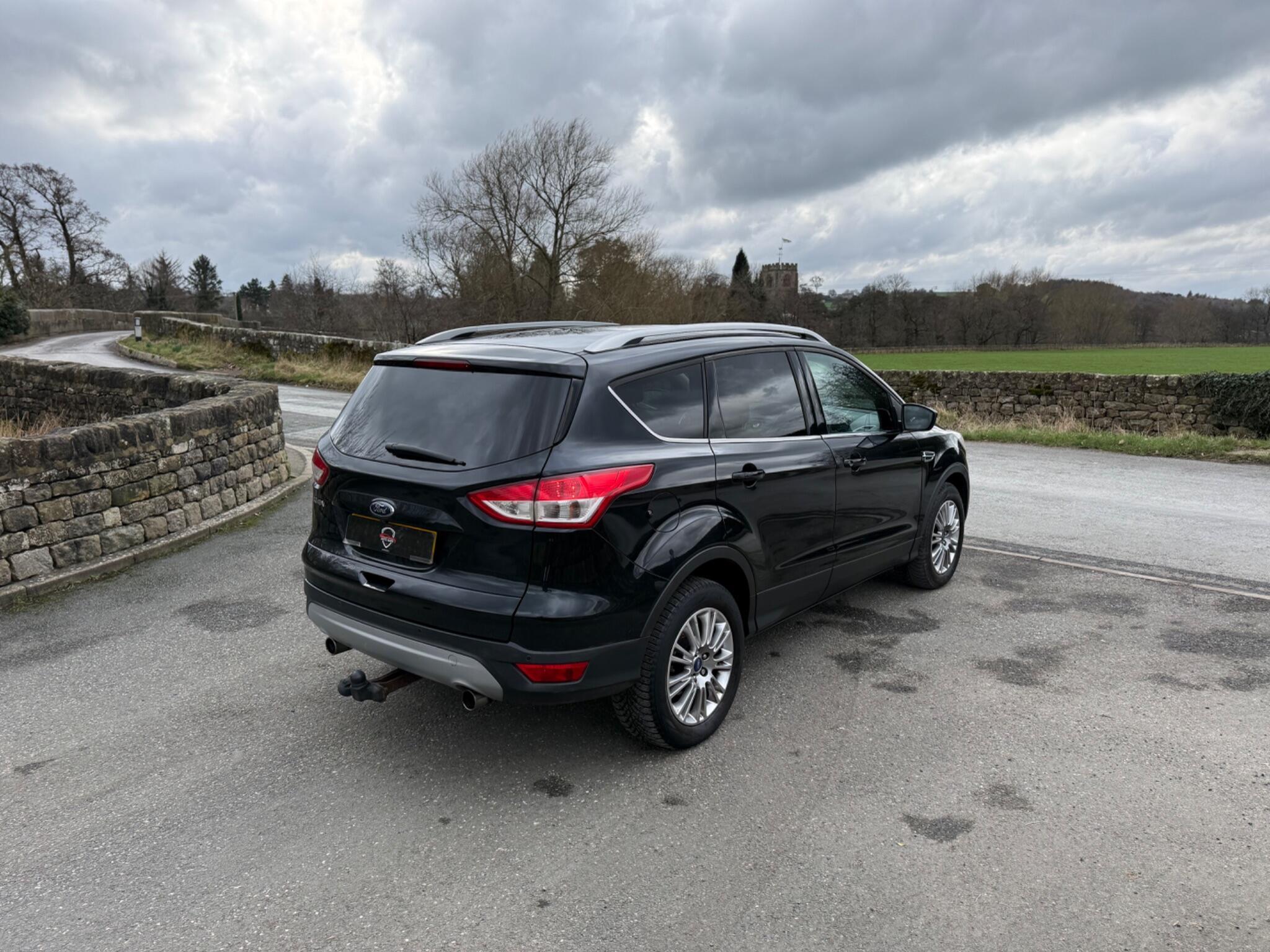 Ford Kuga - Image 13