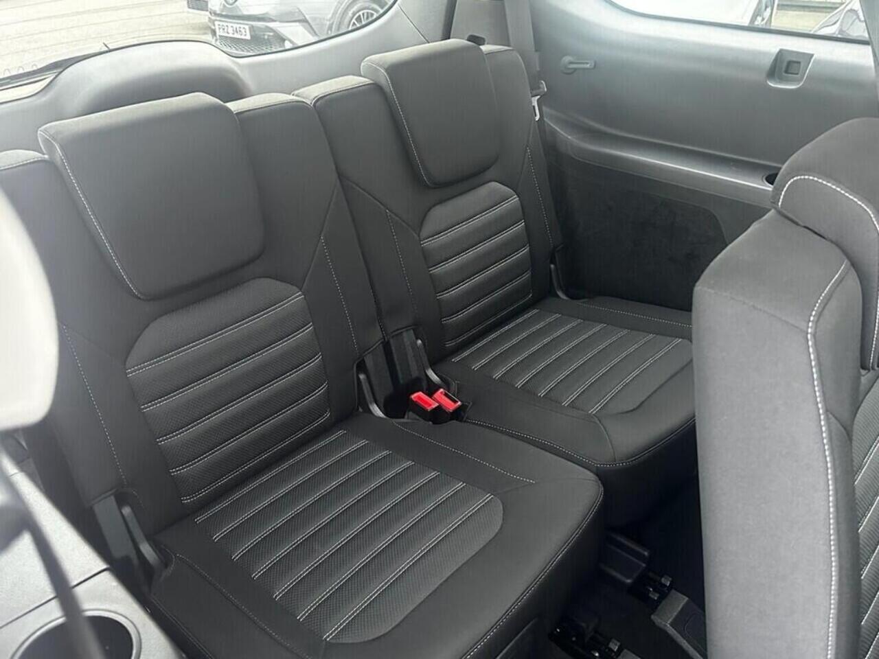 Ford Galaxy - Image 5