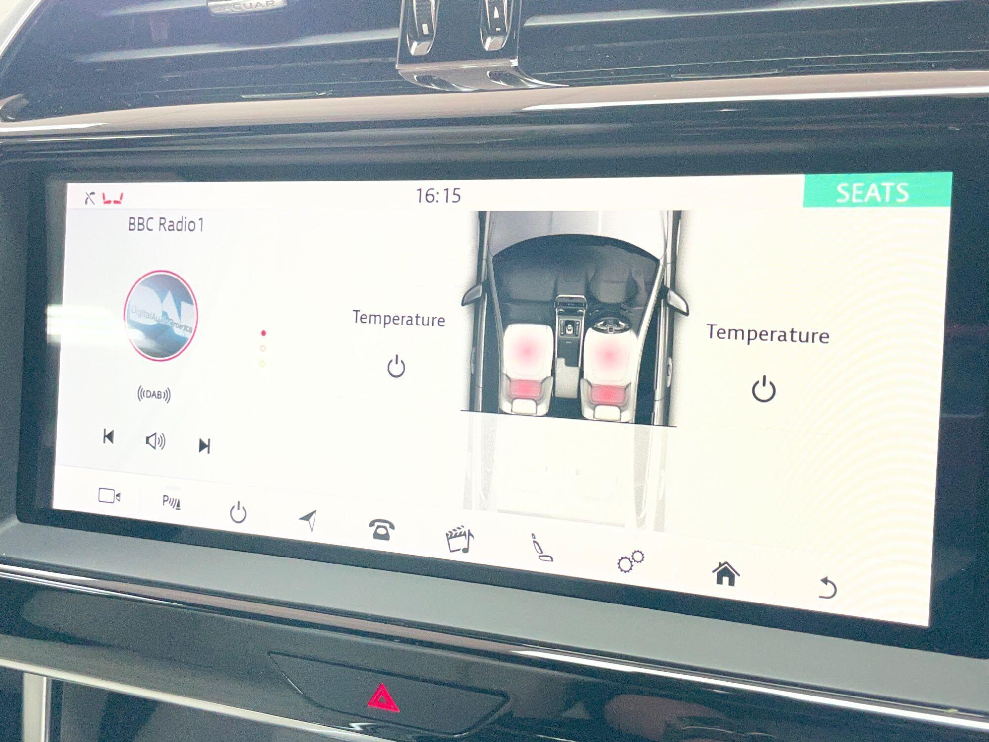 Jaguar XE - Image 42