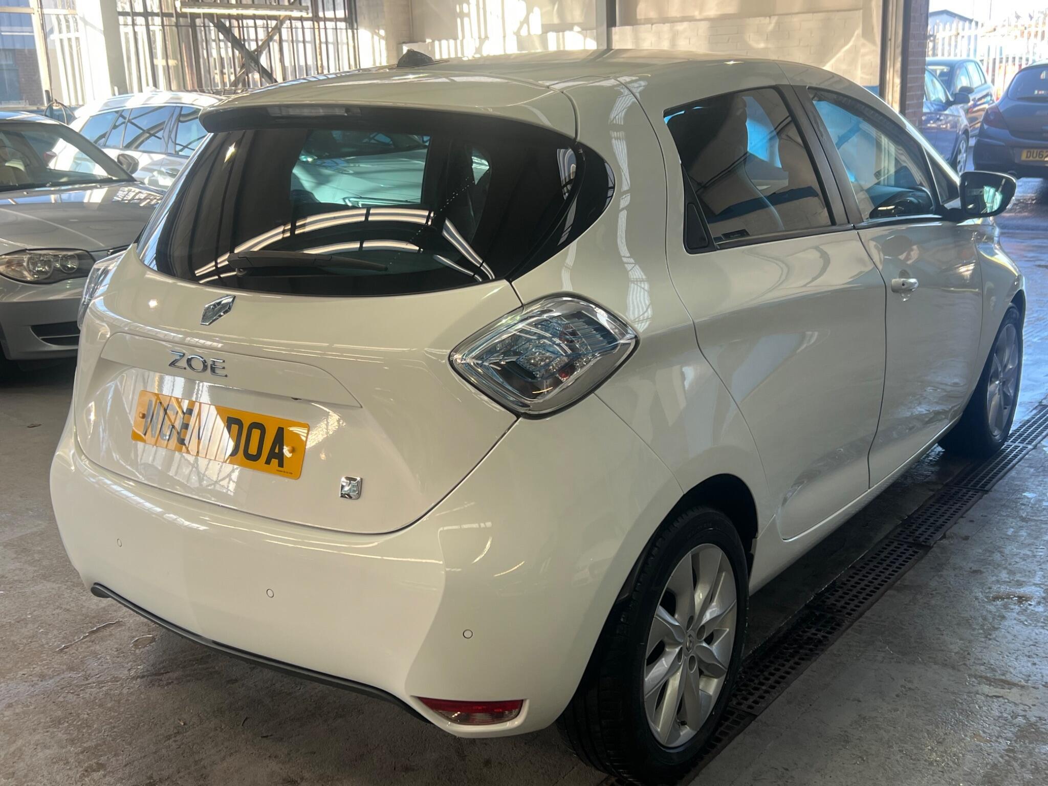 Renault Zoe - Image 13