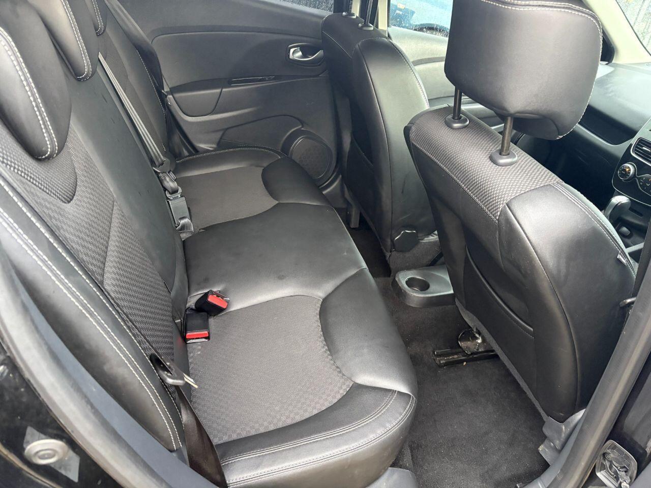 Renault Clio - Image 19