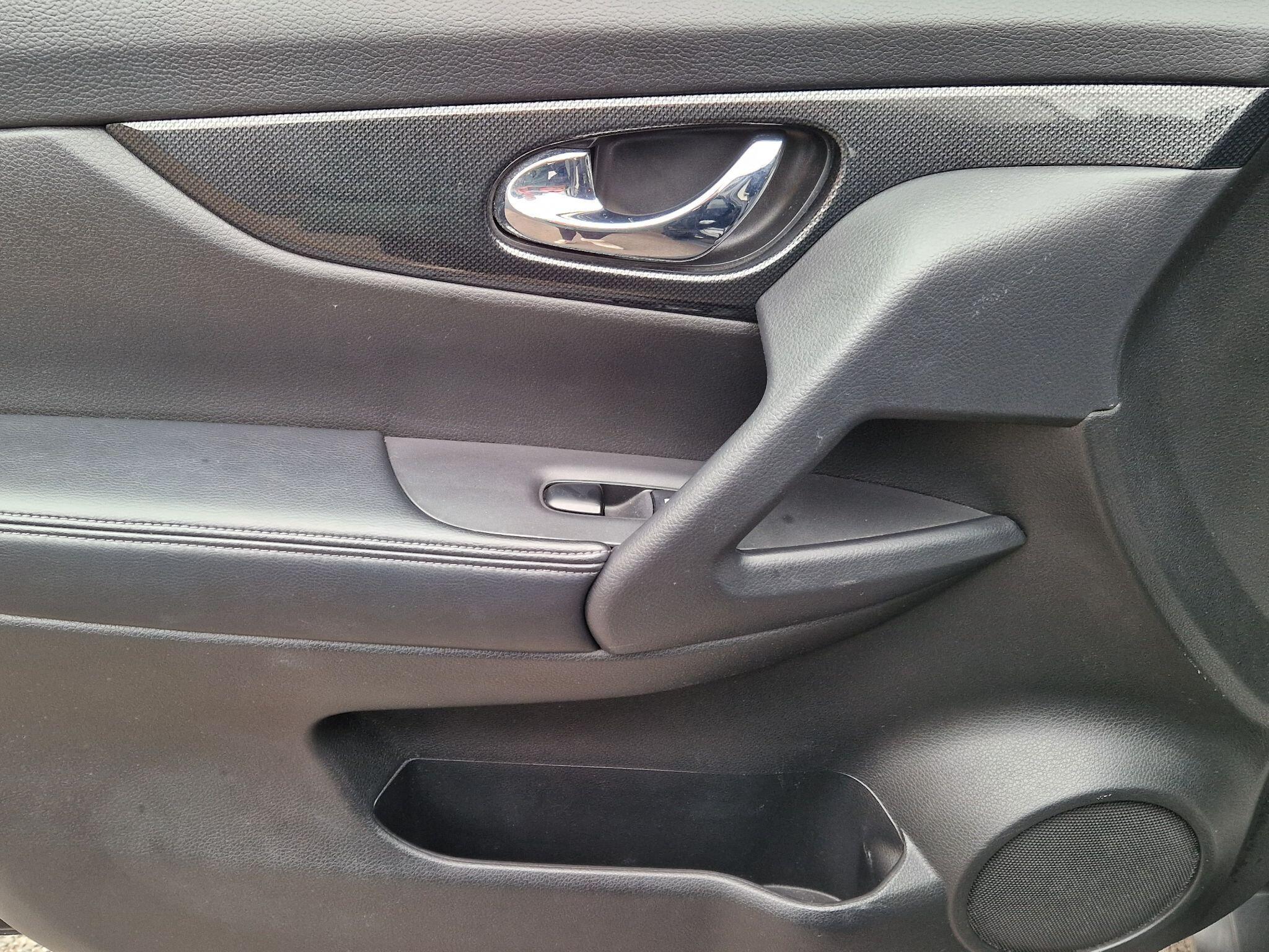 Nissan X-Trail - Image 38