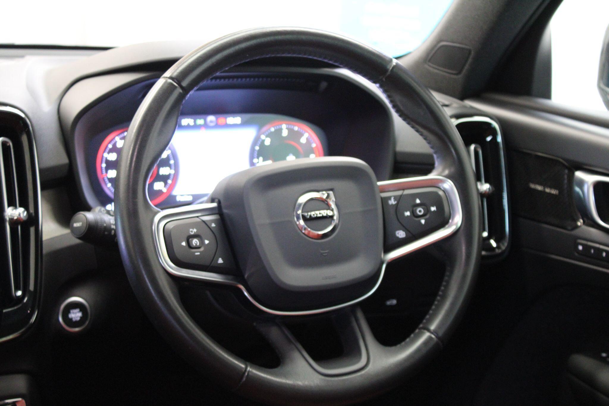 Volvo XC40 - Image 45