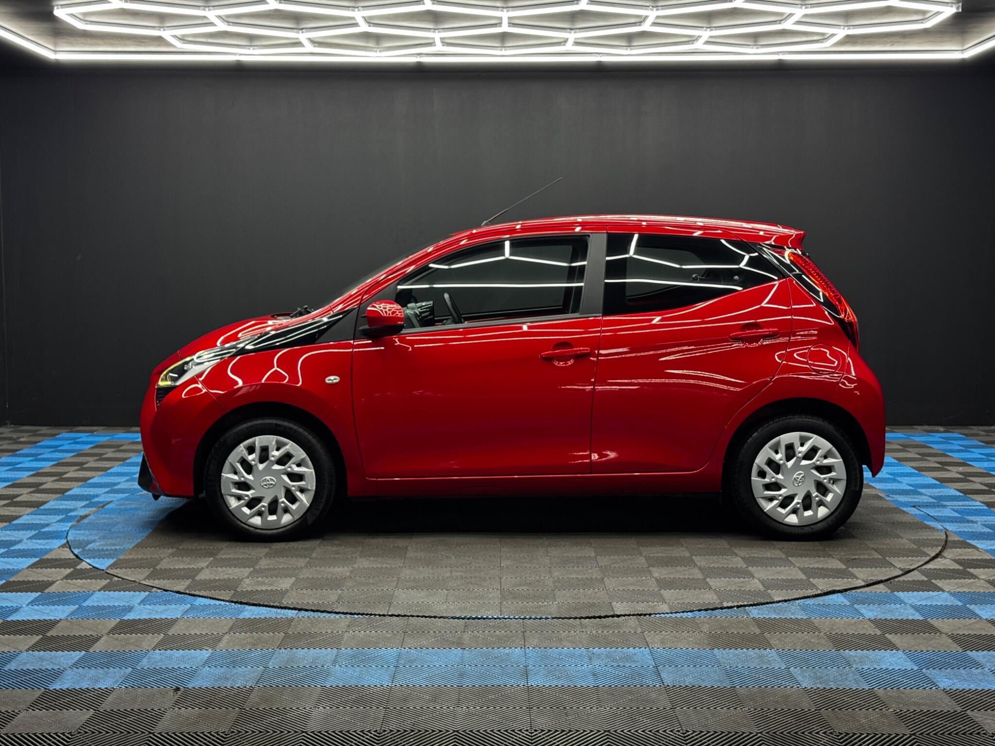Toyota Aygo - Image 8