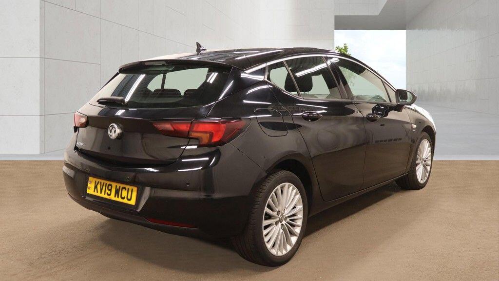 Vauxhall Astra - Image 4
