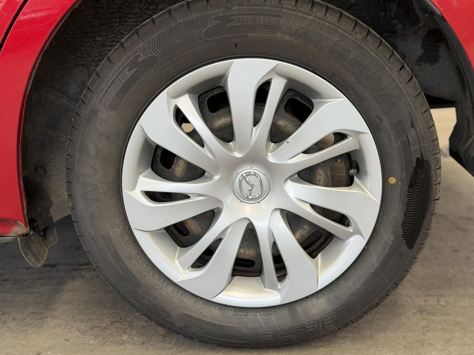 Mazda MAZDA2 - Image 16
