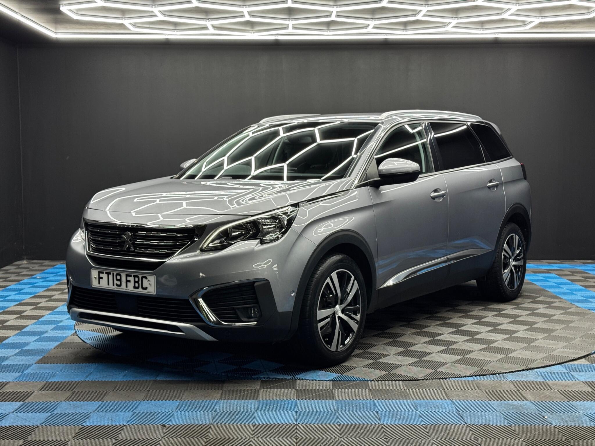 Peugeot 5008 - Image 3