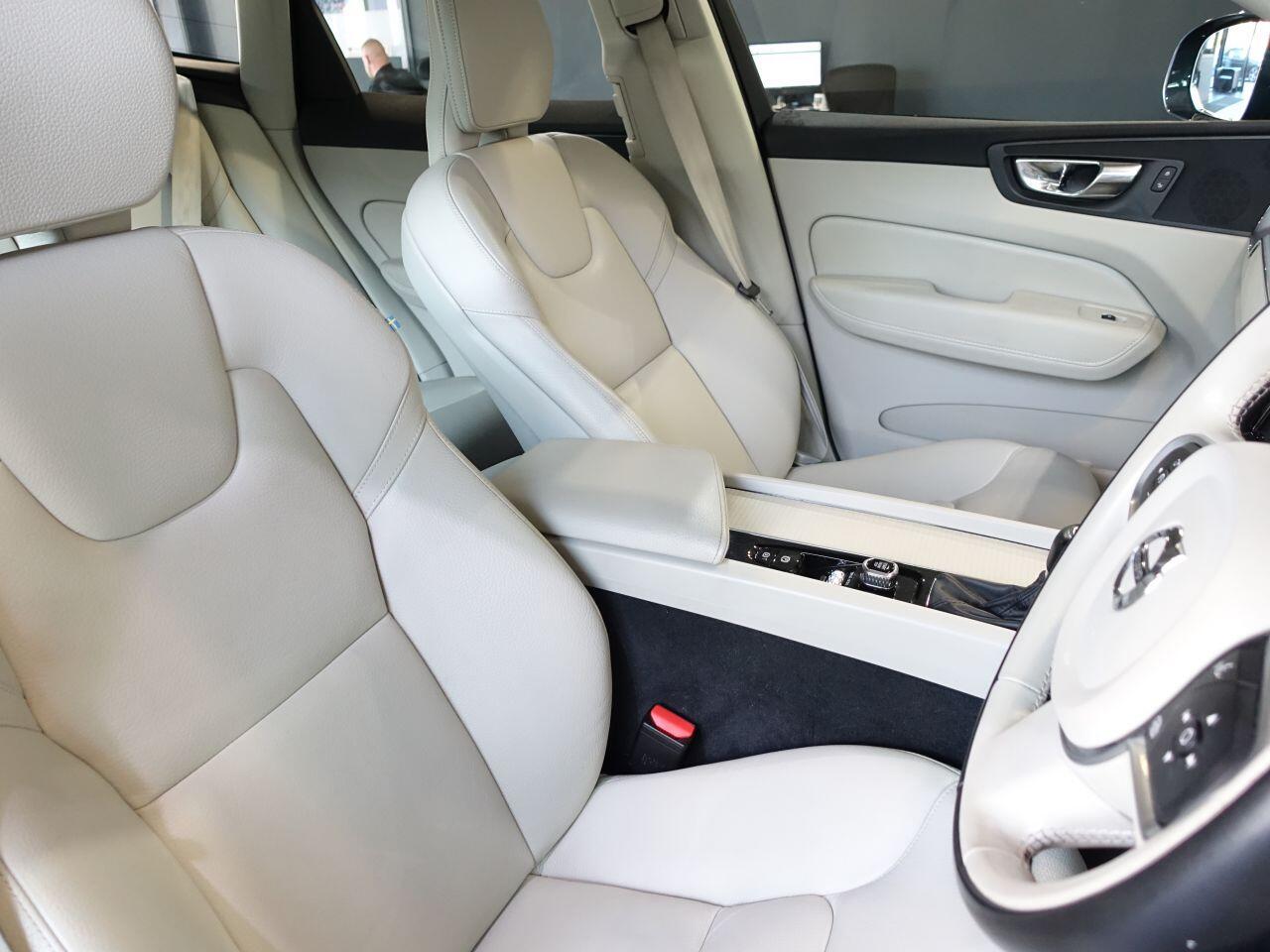 Volvo XC60 - Image 13