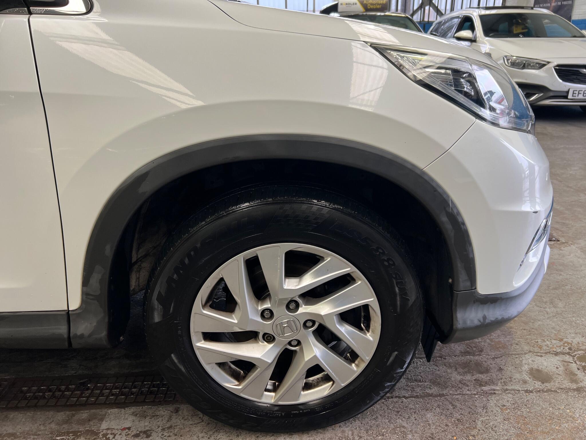 Honda CR-V - Image 26