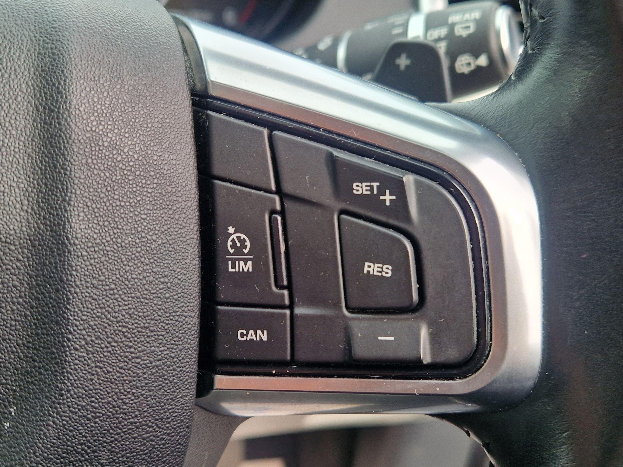 Land Rover DISCOVERY SPORT - Image 39