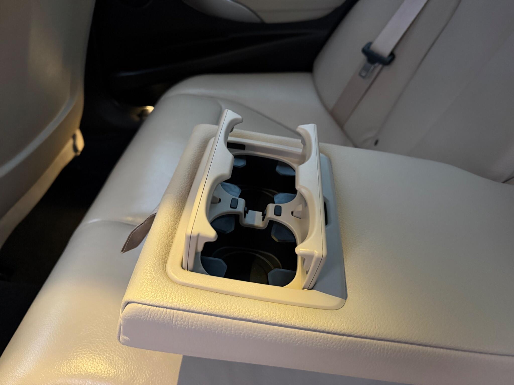 BMW 3 Series - Image 45