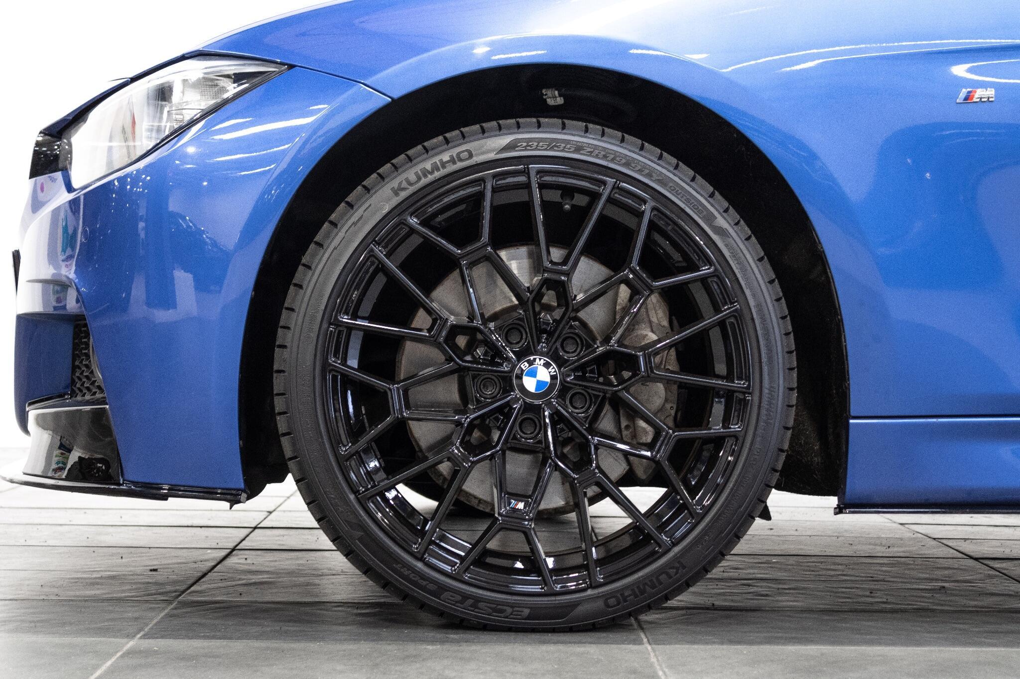 BMW 3 Series - Image 14