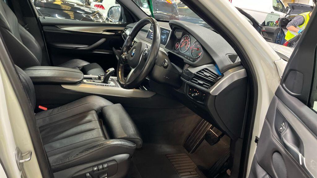 BMW X5 - Image 5