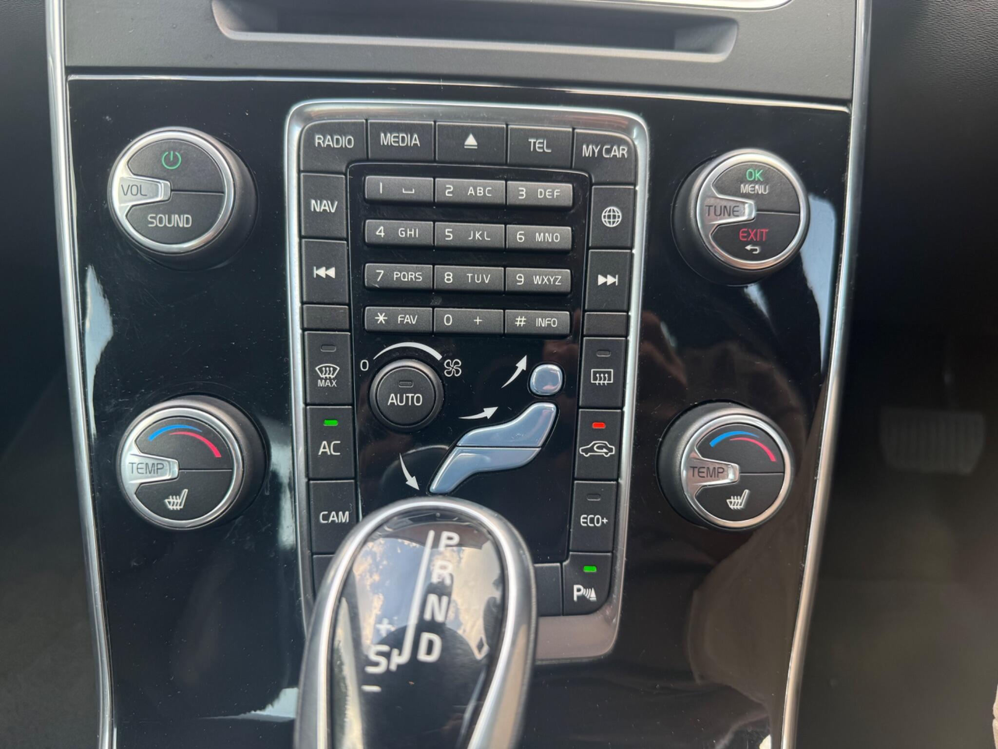 Volvo S60 - Image 9