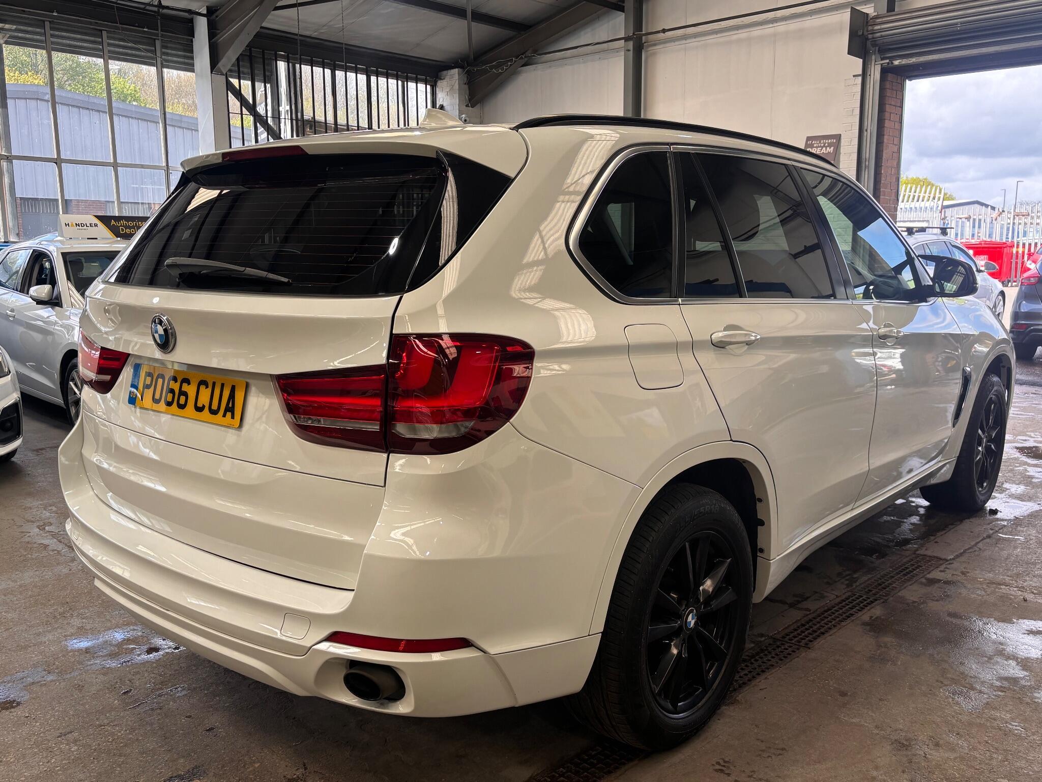 BMW X5 - Image 28