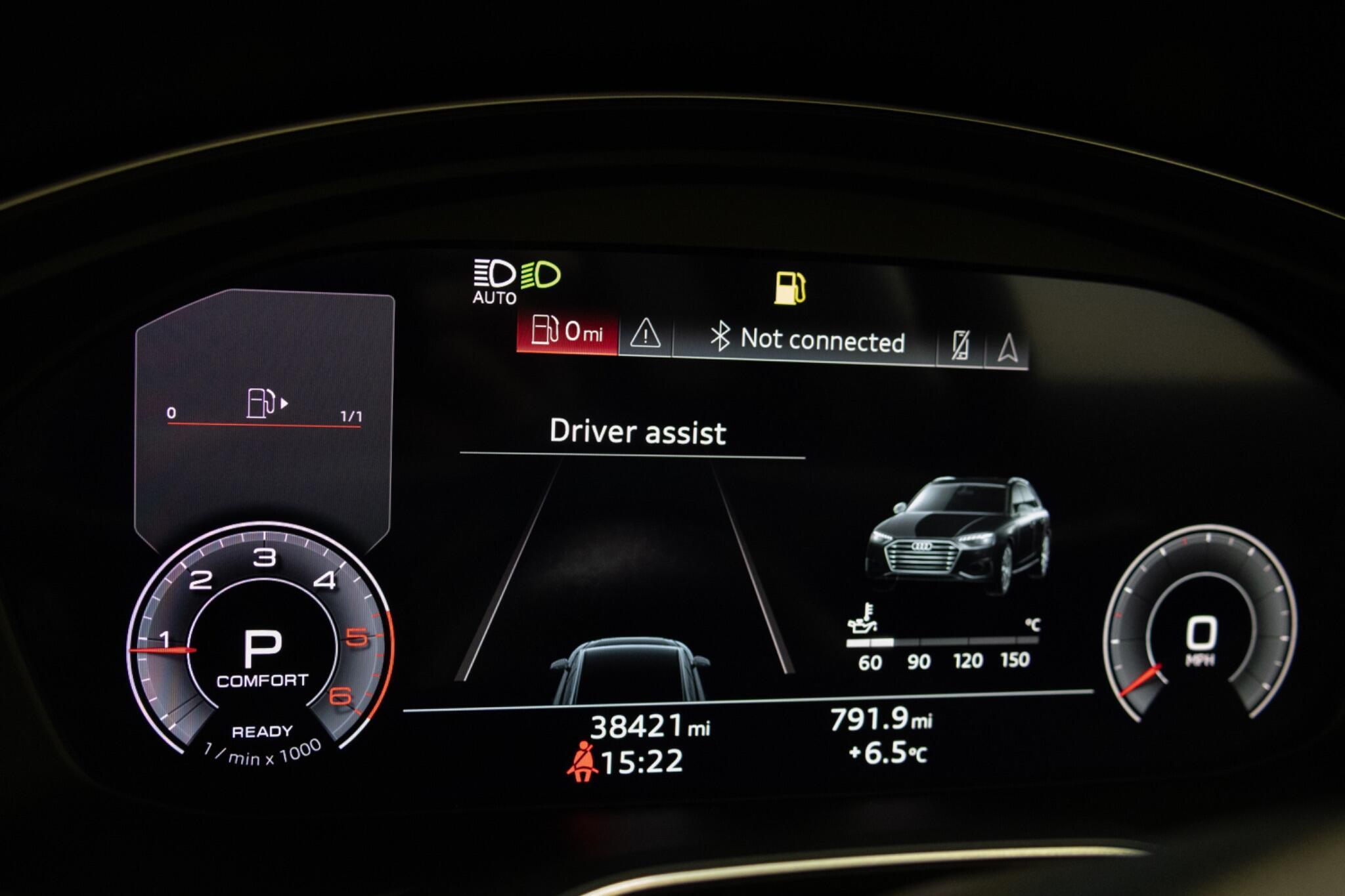 Audi A4 Avant - Image 30