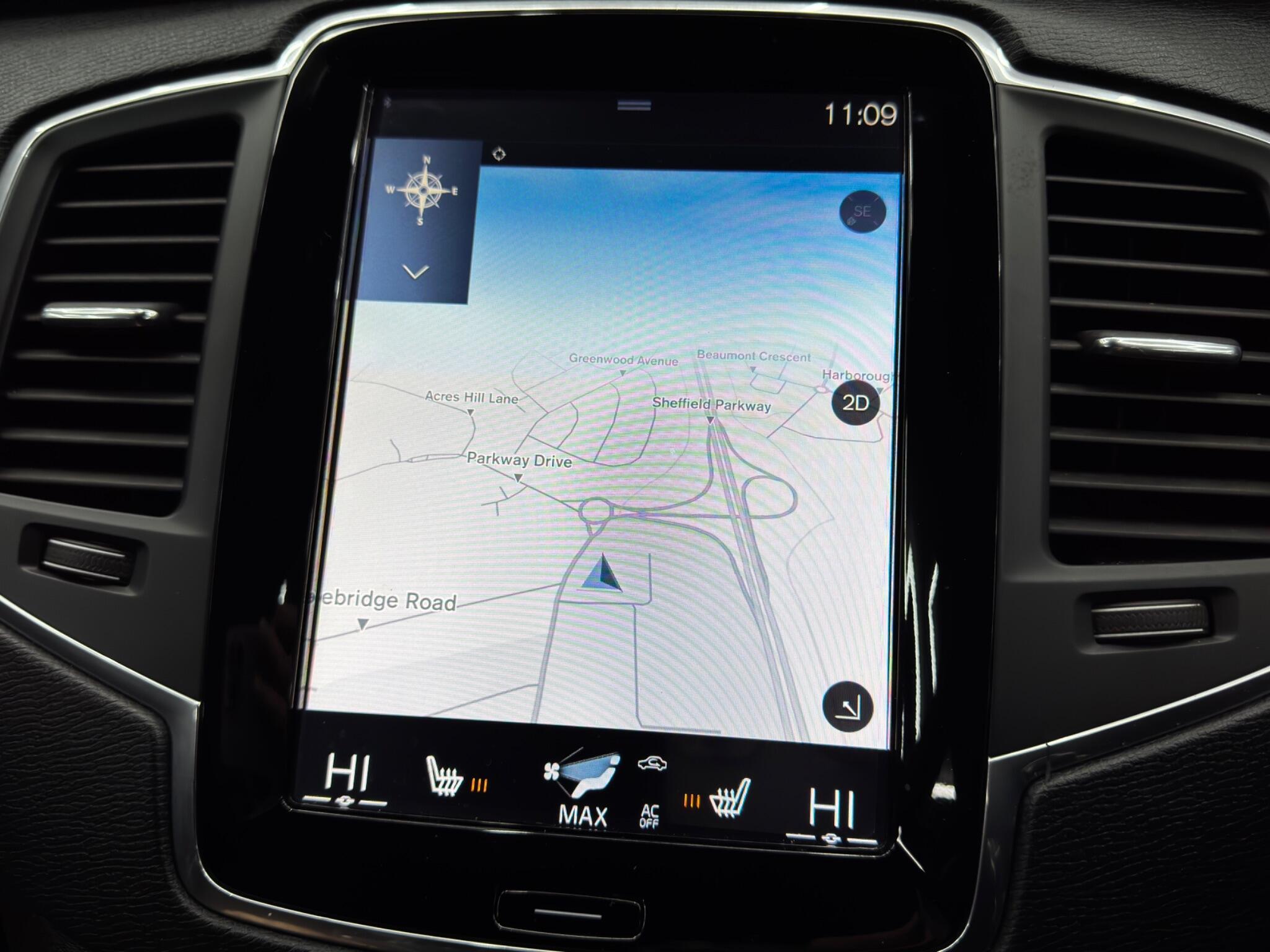 Volvo XC90 - Image 27