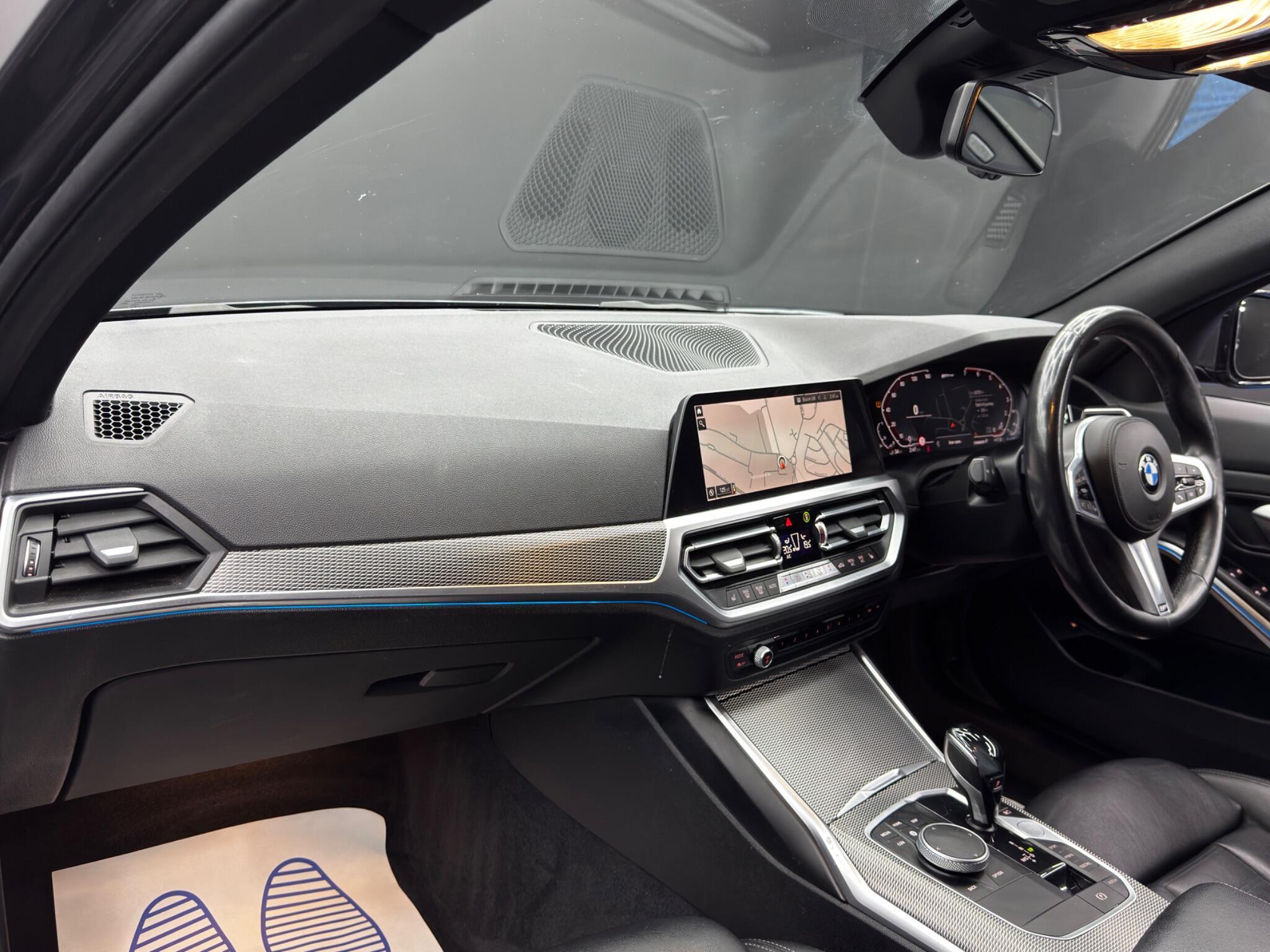 BMW 3 Series - Image 11