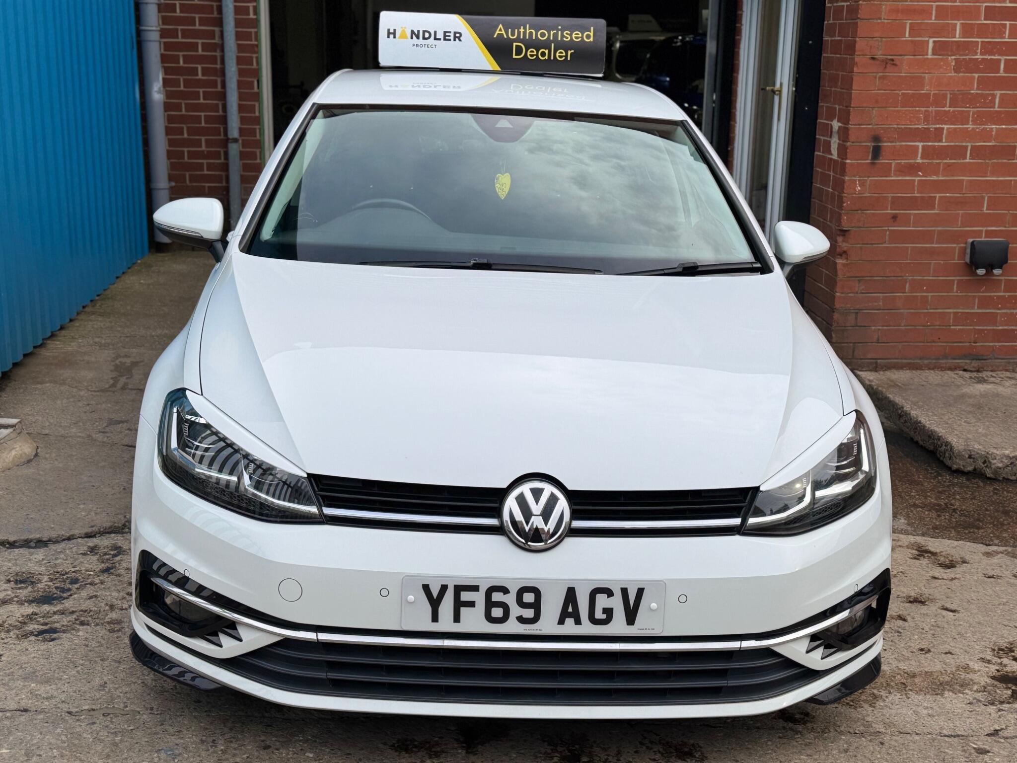 Volkswagen Golf - Image 7