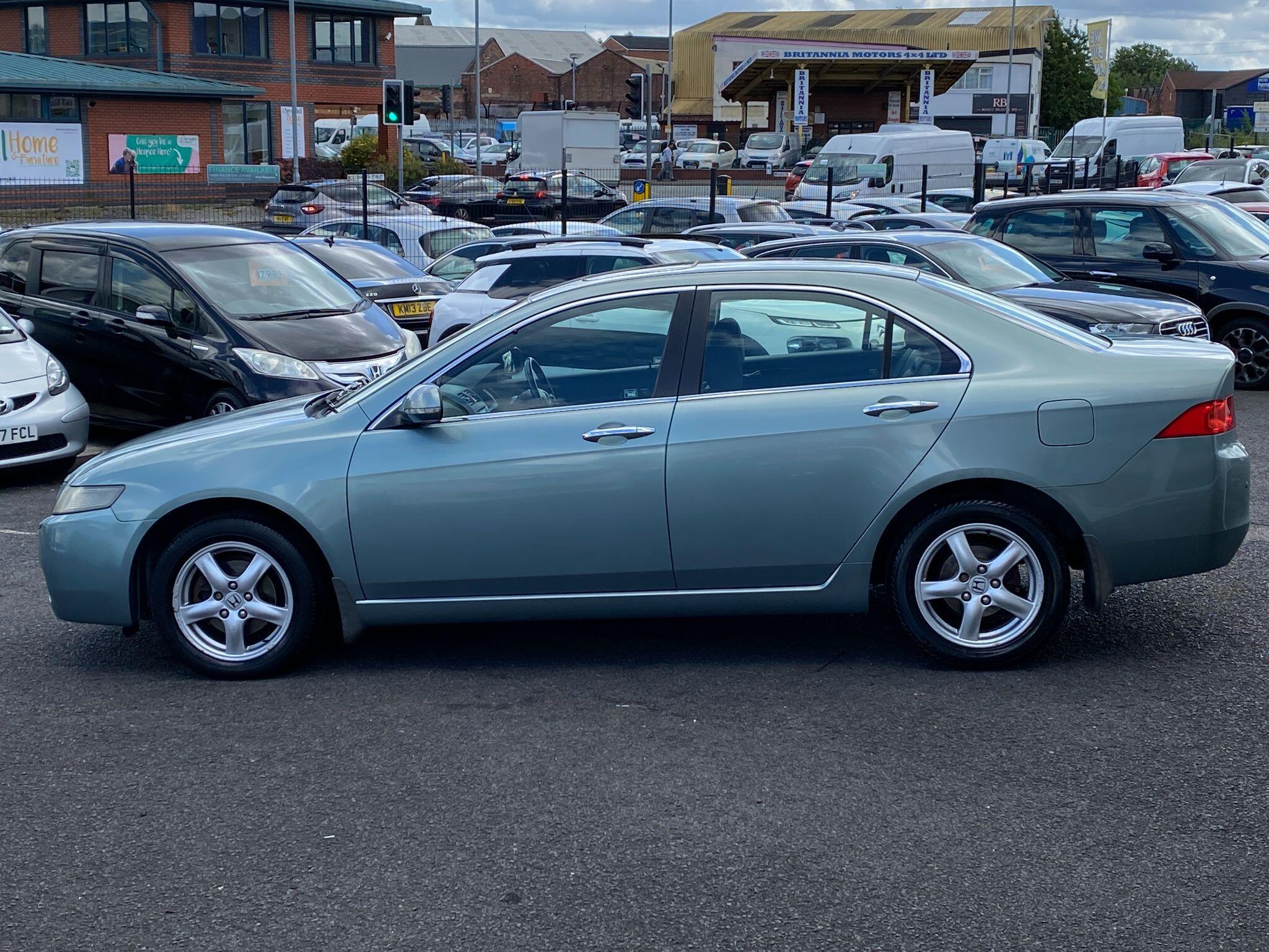 Honda Accord - Image 16