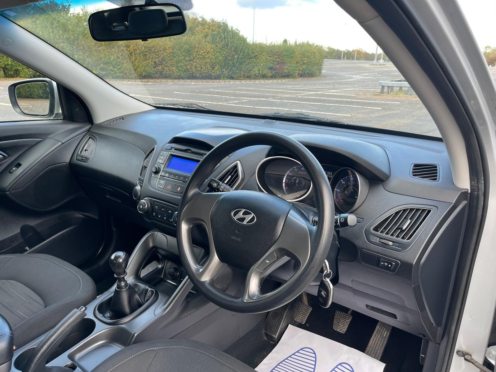 Hyundai ix35 - Image 18