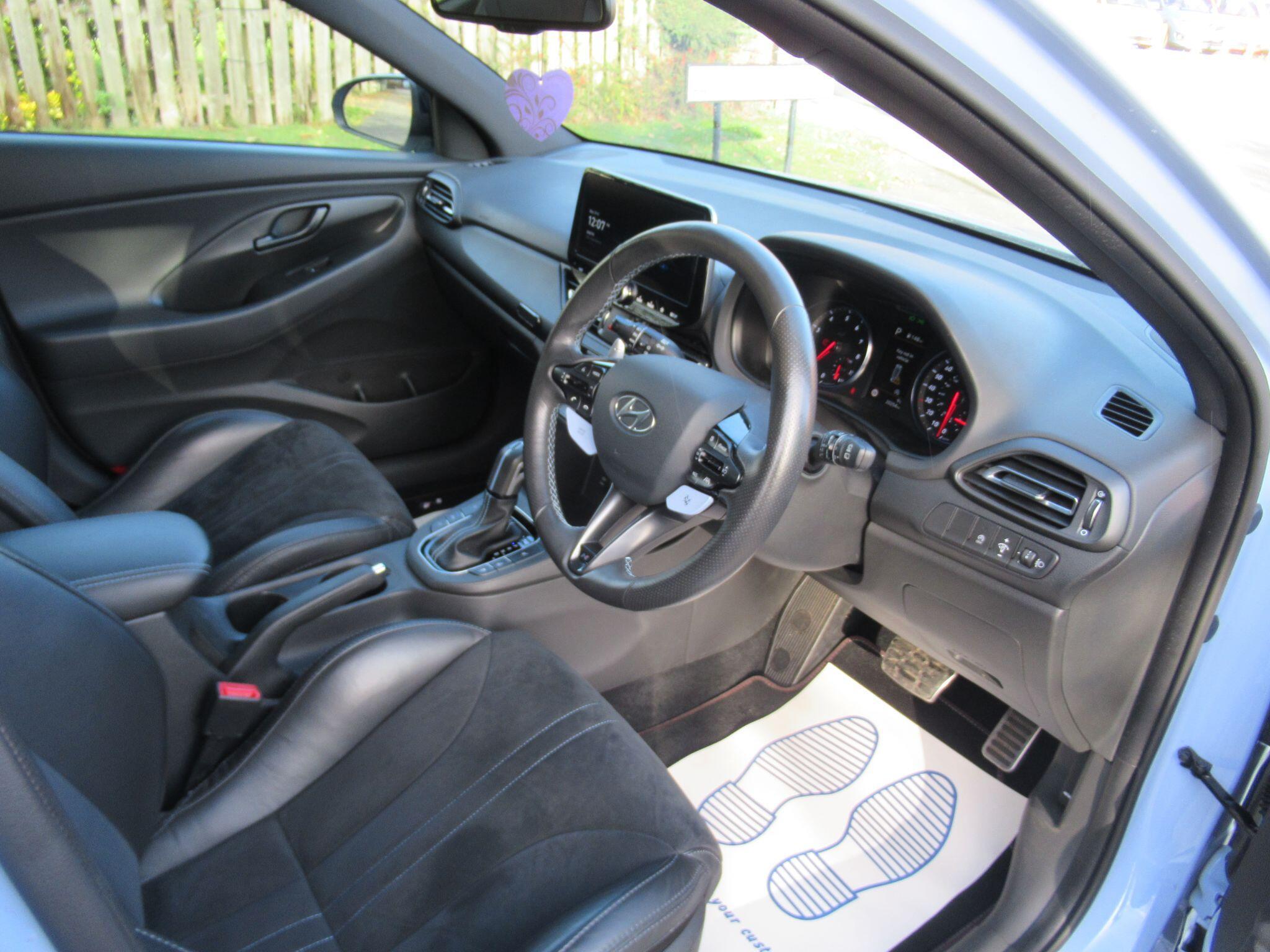 Hyundai i30 - Image 23