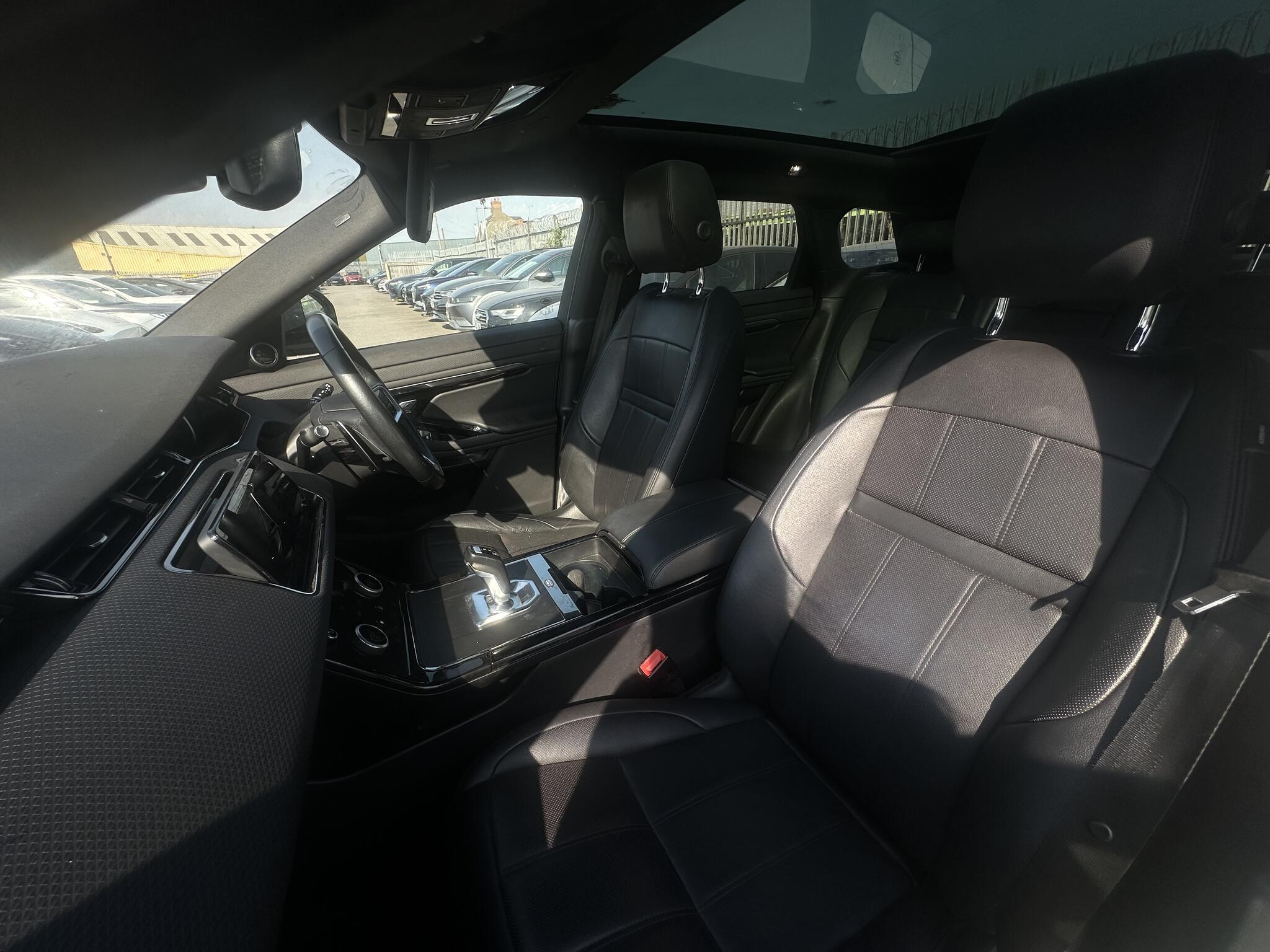 Land Rover Range Rover Evoque - Image 17