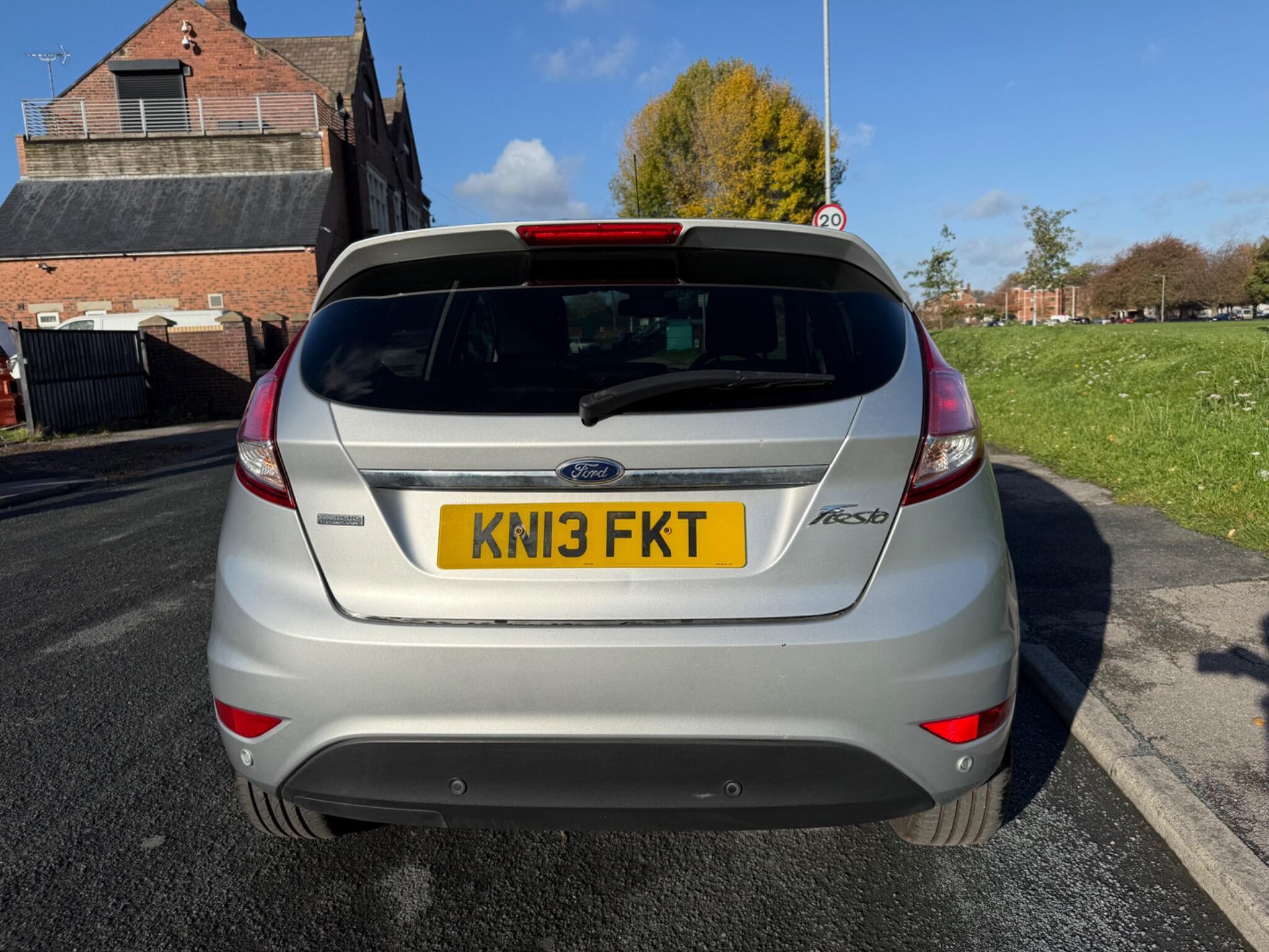 Ford Fiesta - Image 4