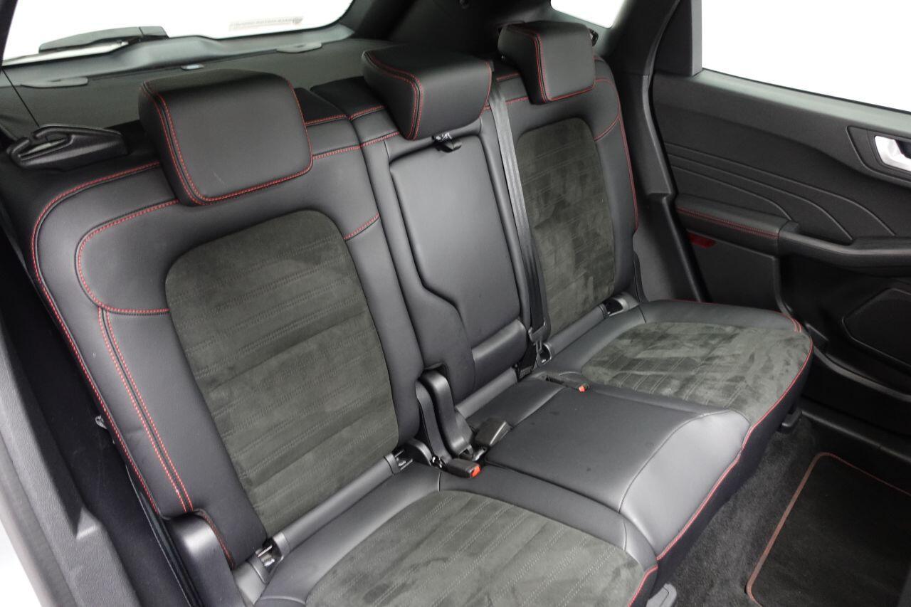 Ford Kuga - Image 20