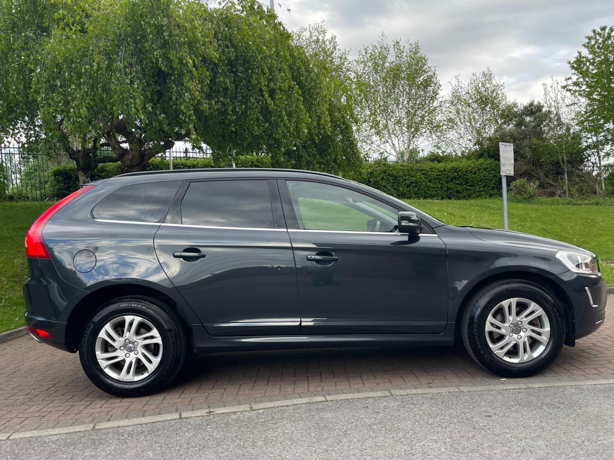 Volvo XC60 - Image 22