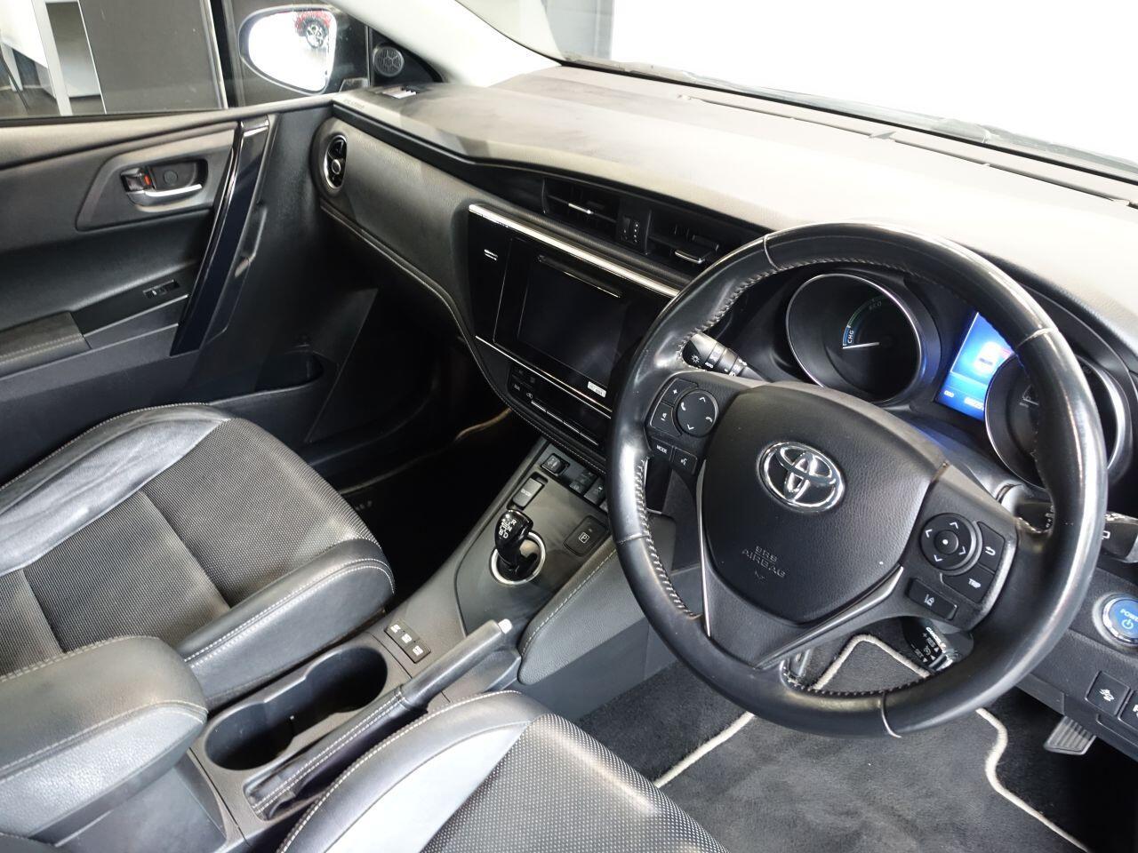 Toyota Auris - Image 3
