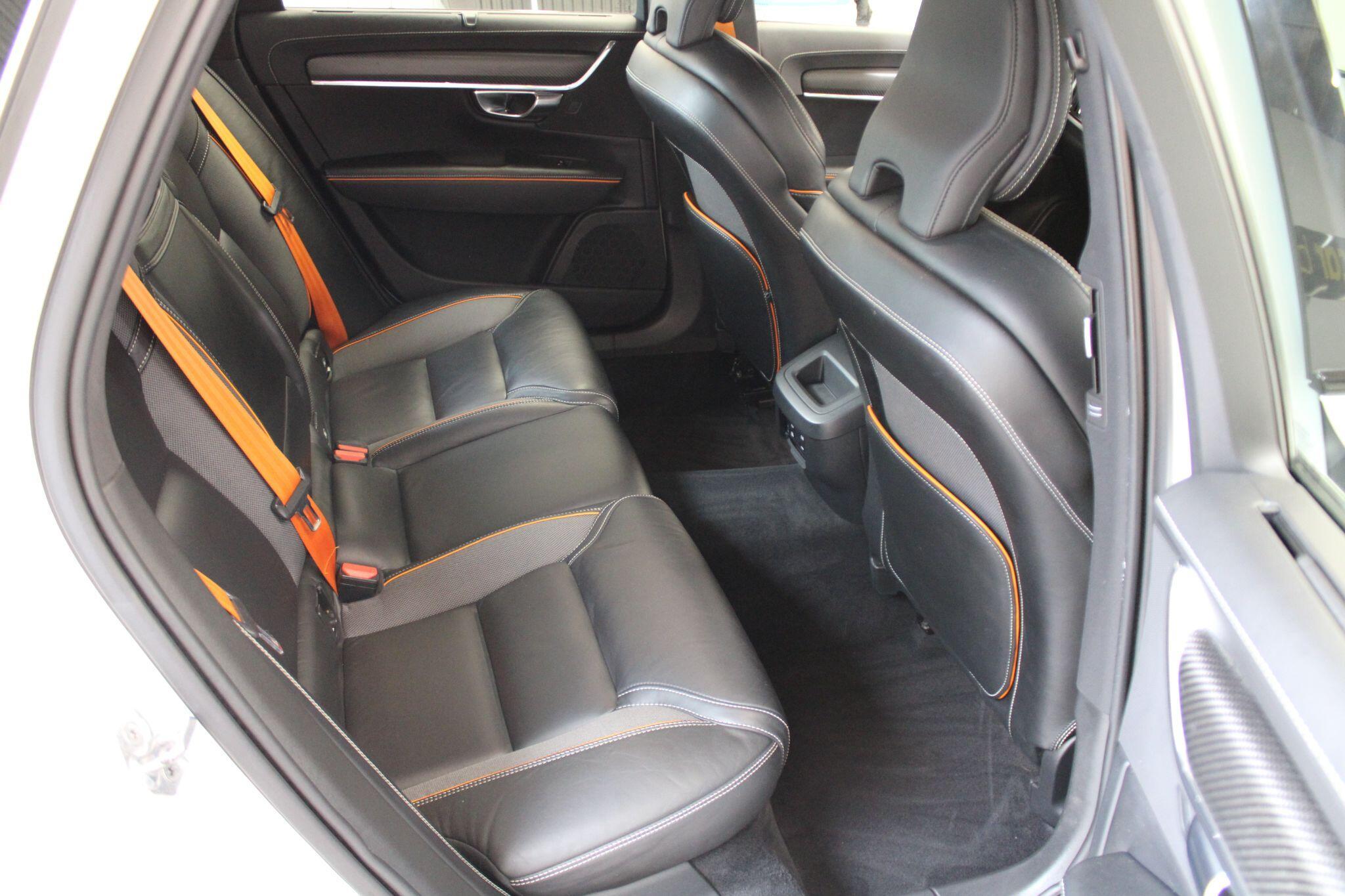 Volvo V90 CROSS COUNTRY - Image 46