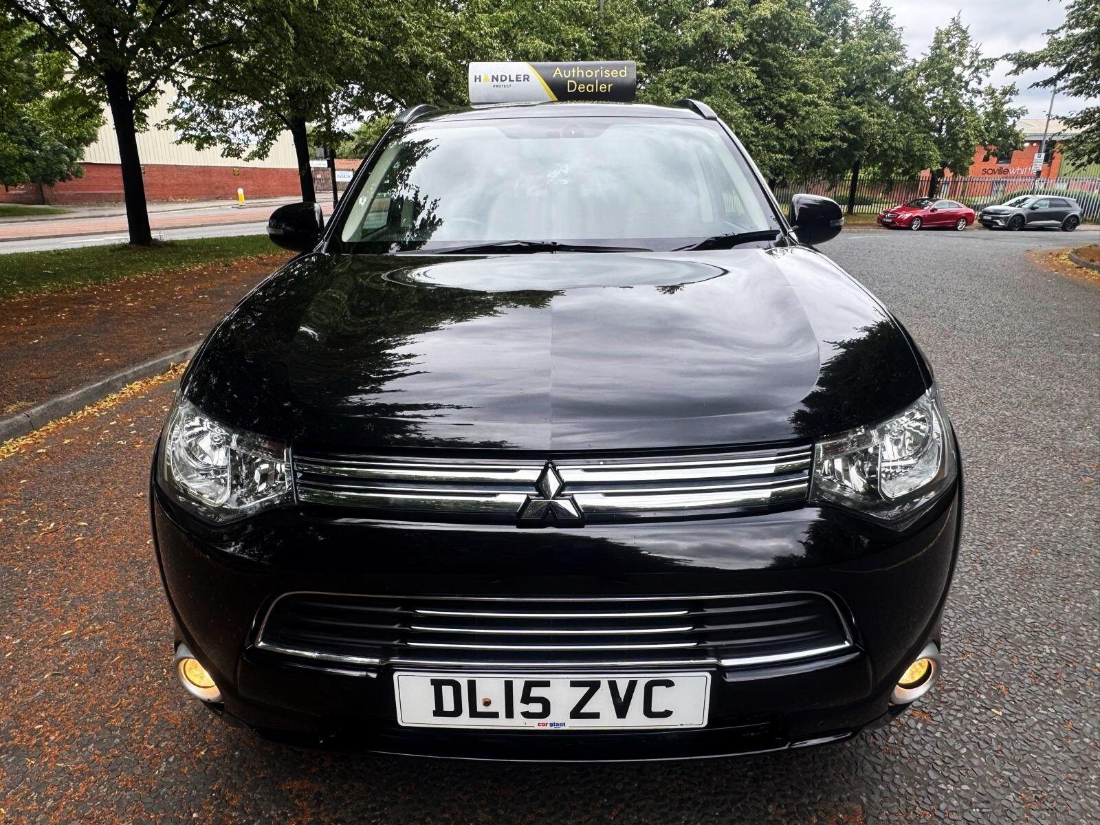 Mitsubishi Outlander - Image 2