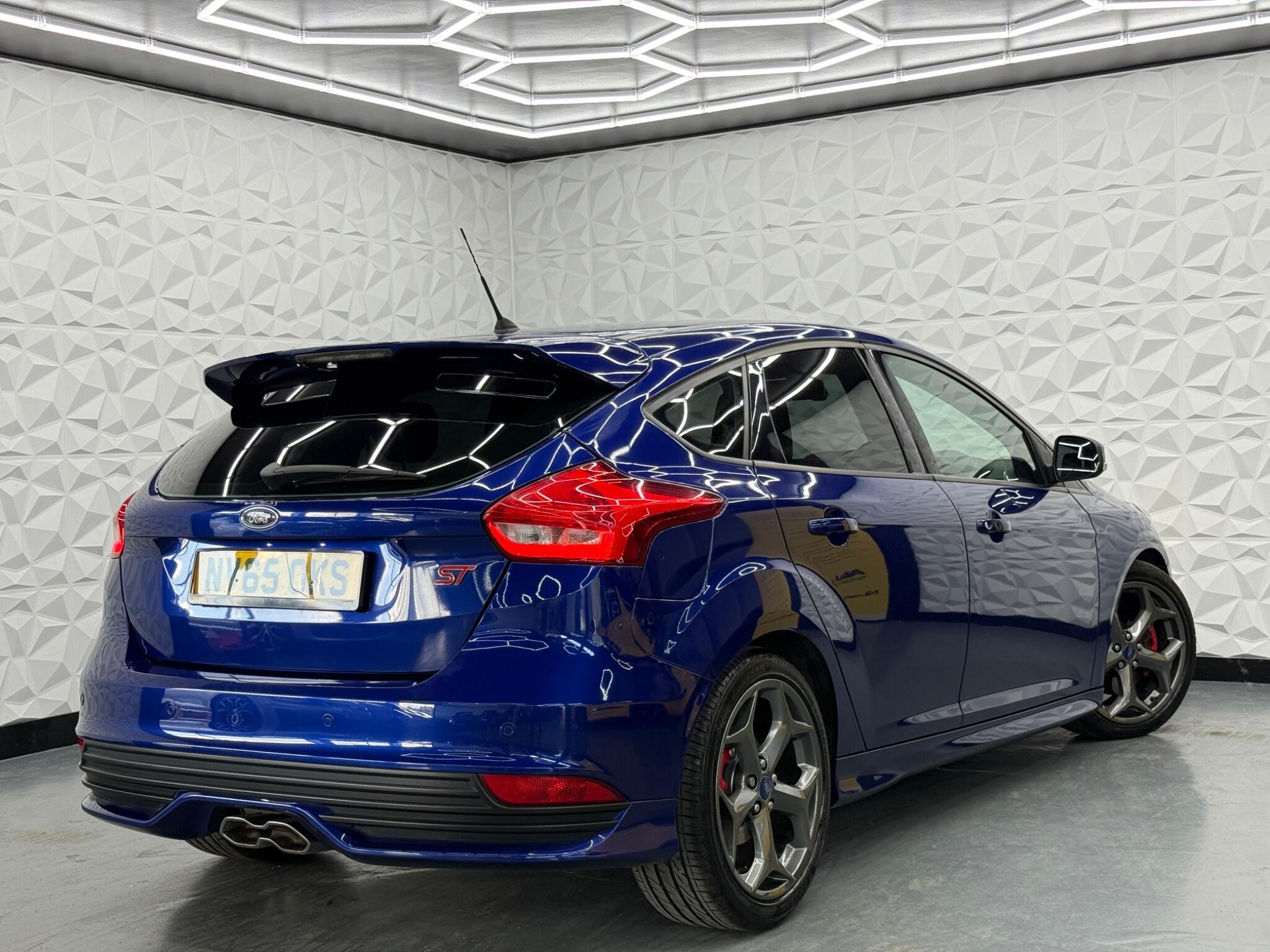Ford Focus - Image 3